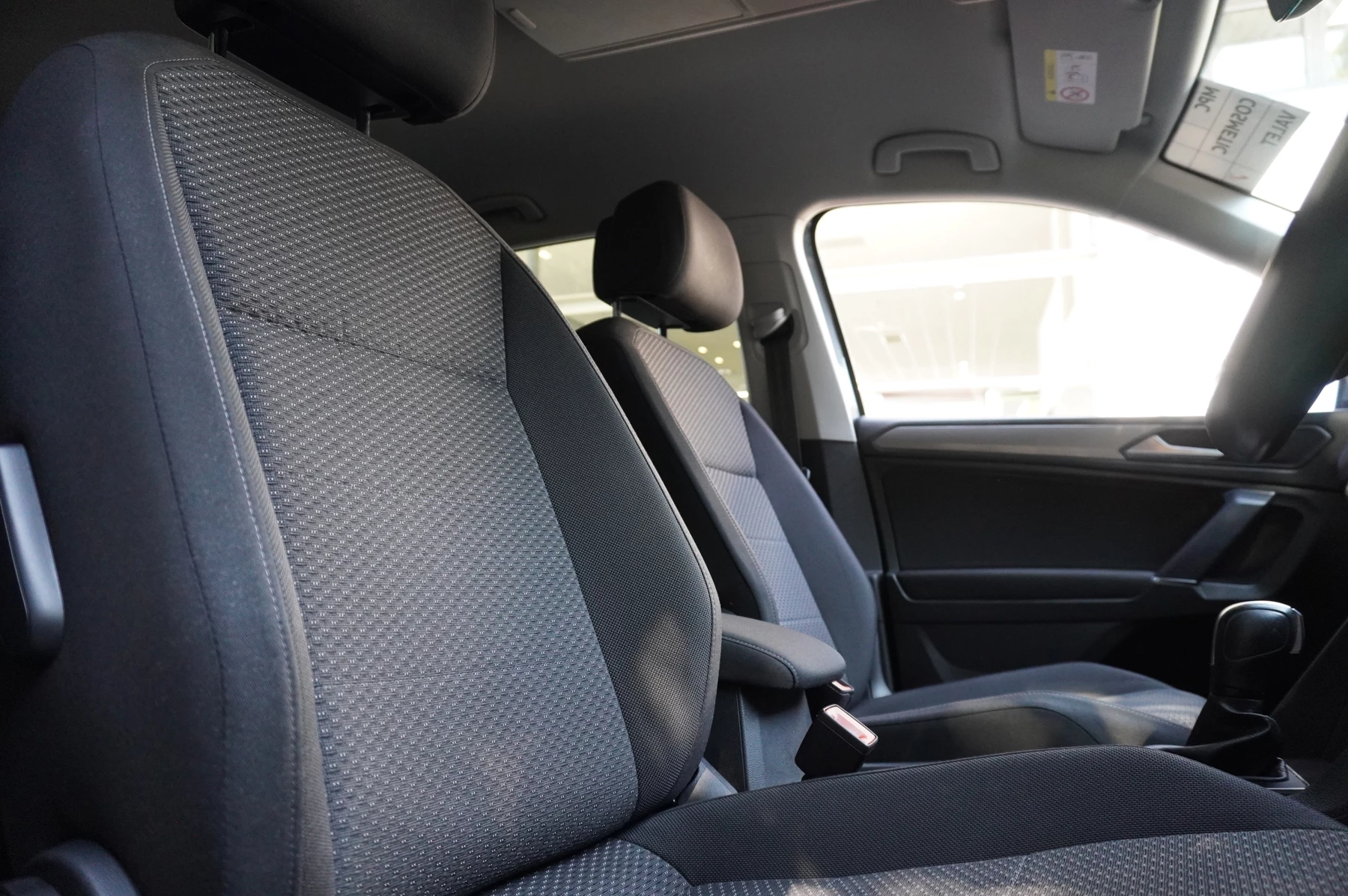 Volkswagen-Tiguan Allspace-image-47