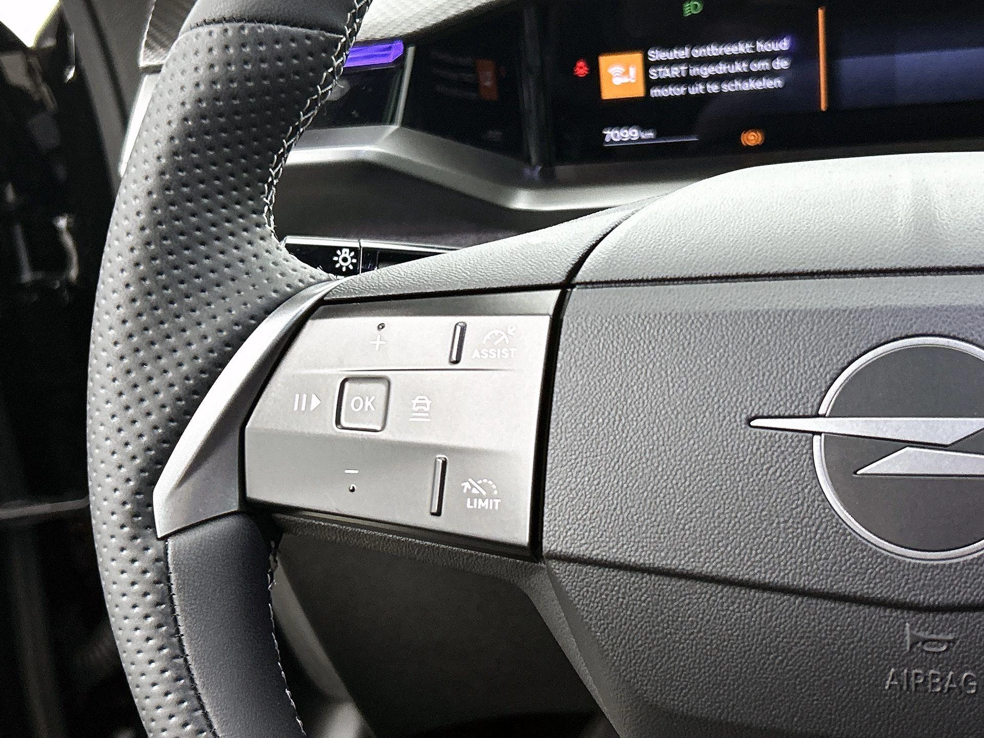 Opel-Grandland-image-5