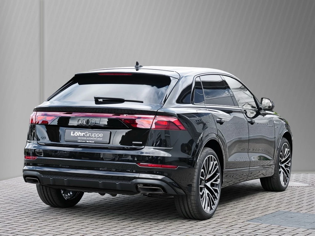 Audi Q8 UPE br. 134.260,- SUV TFSIe quattro triptronic 250 kW / 340 PS