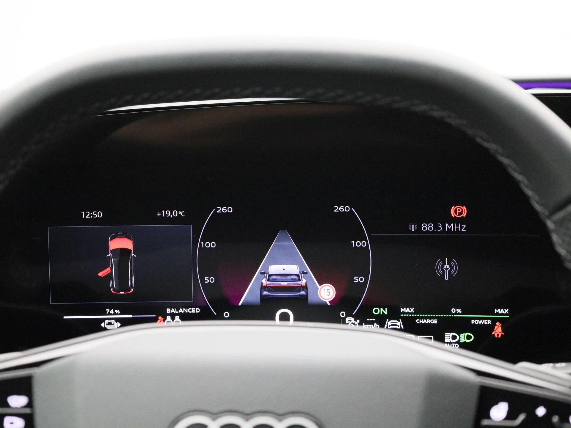 Audi-Q6 e-tron-image-7