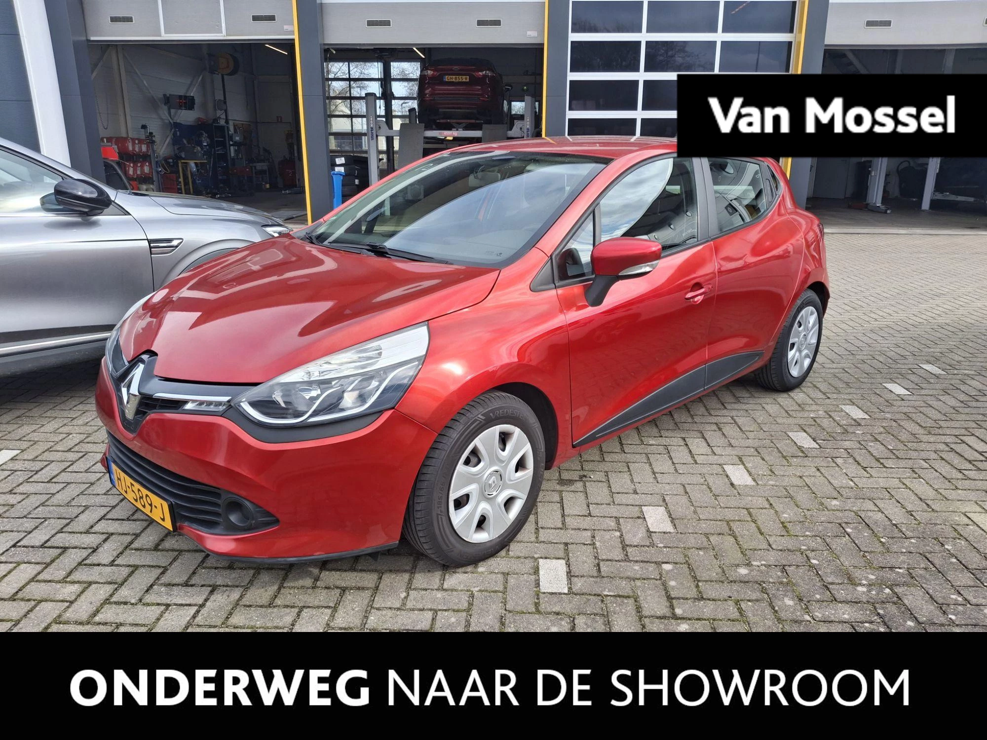 Renault-Clio-image-0