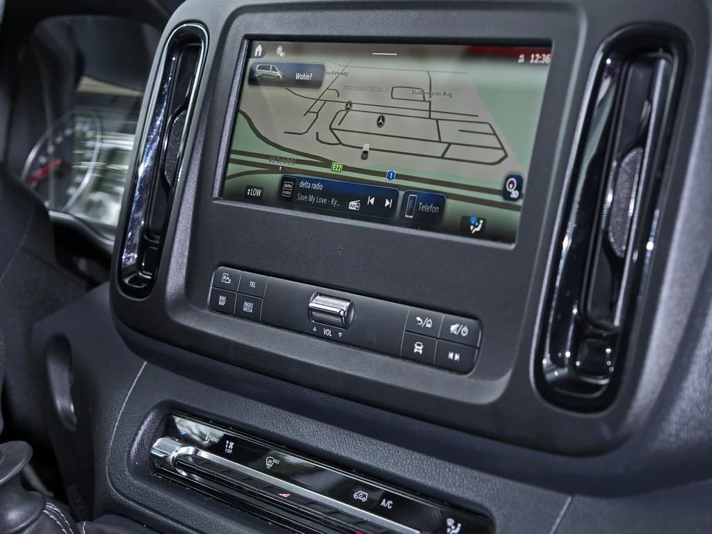 Mercedes-Benz-Vito 116-image-10