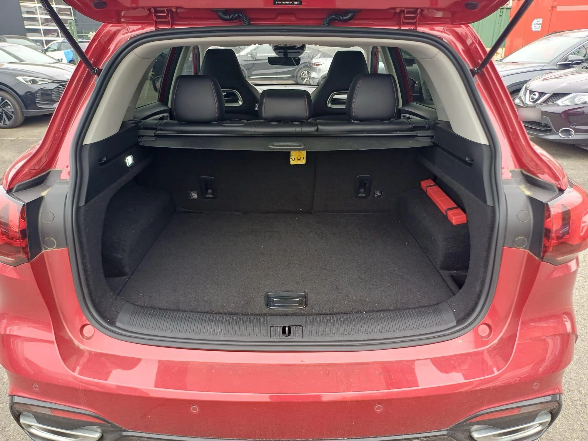 MG HS 1.5T-GDi MT Luxury