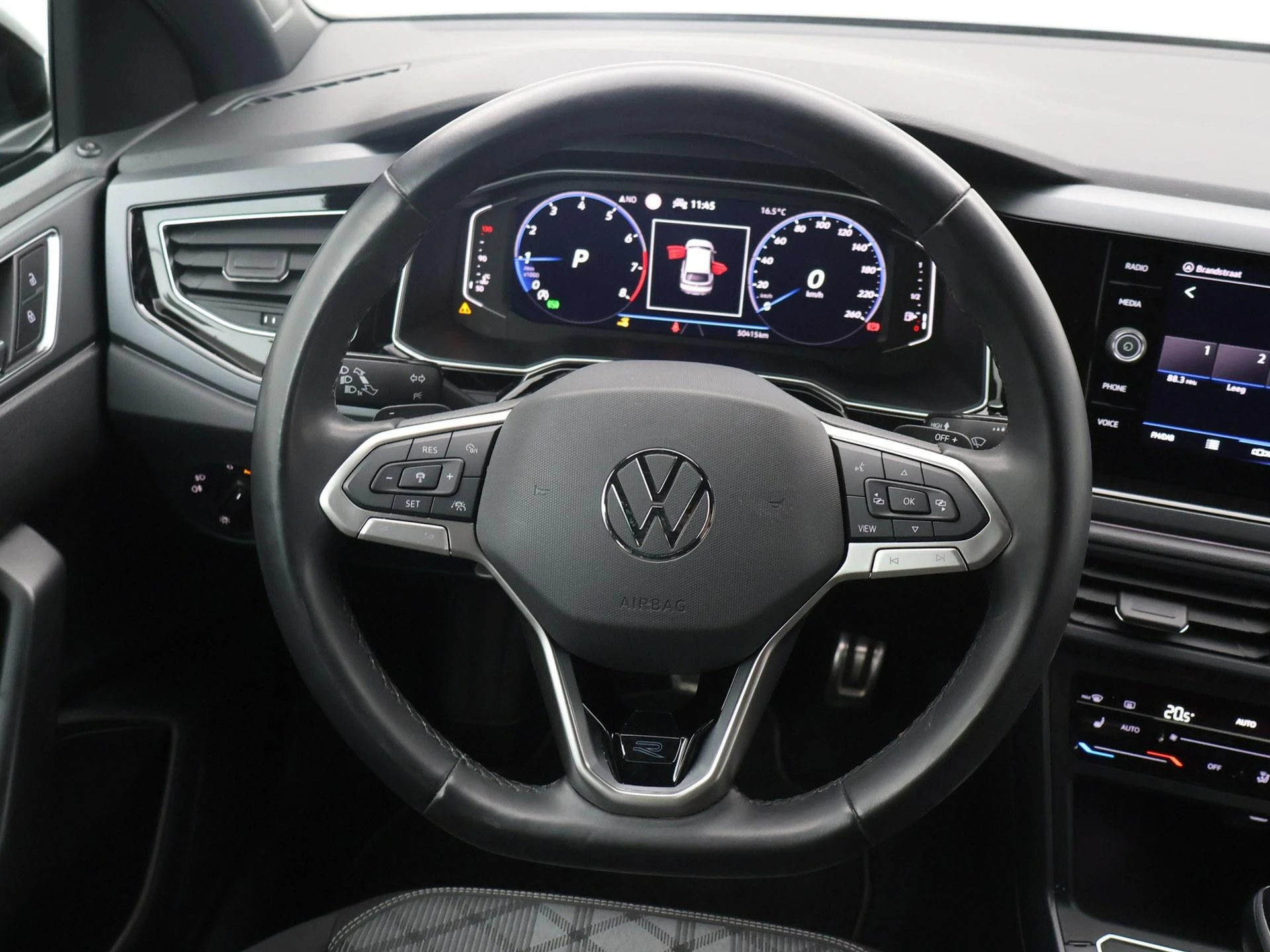 Volkswagen-Taigo-image-13