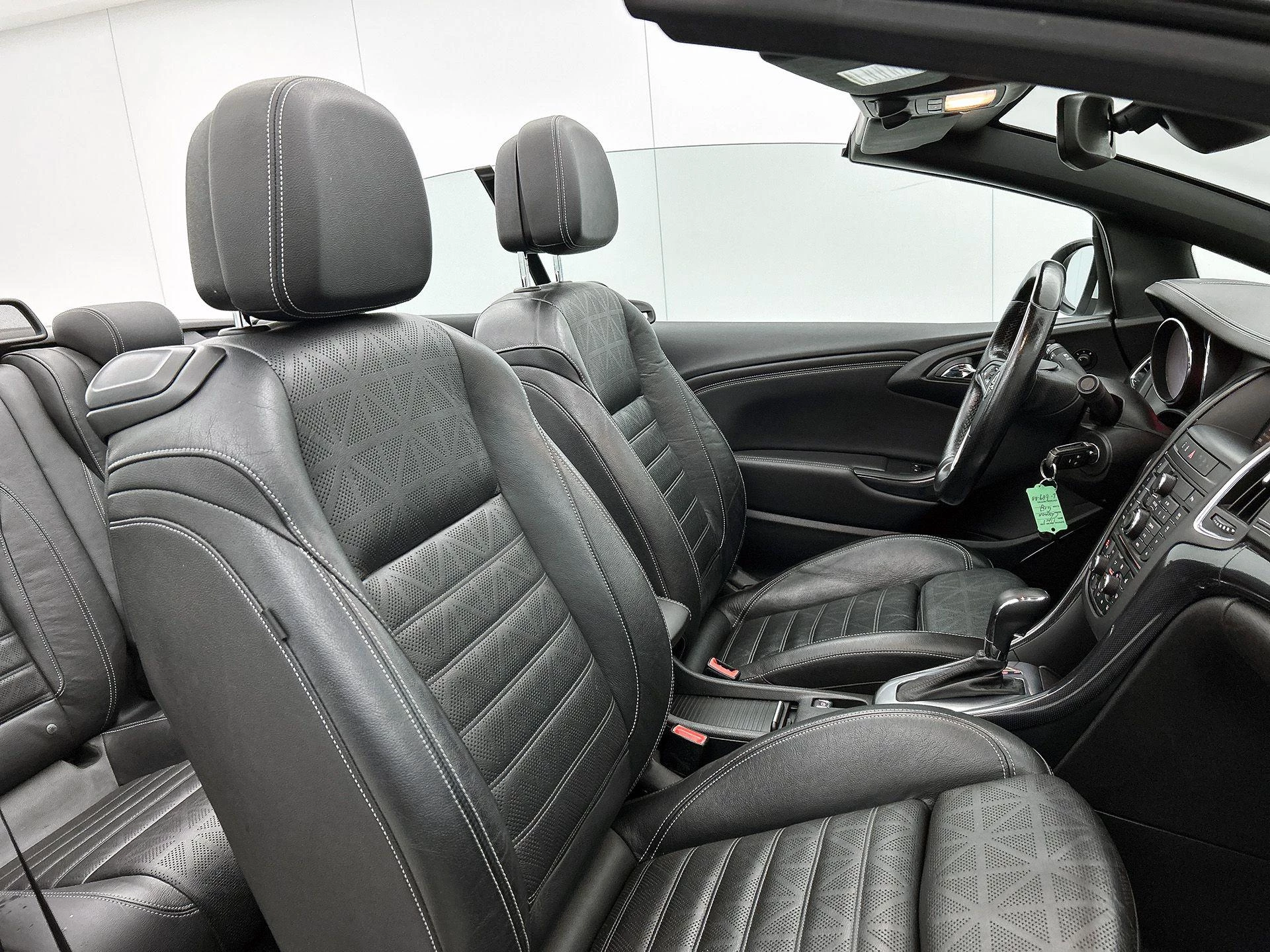 Opel-Cascada-image-37