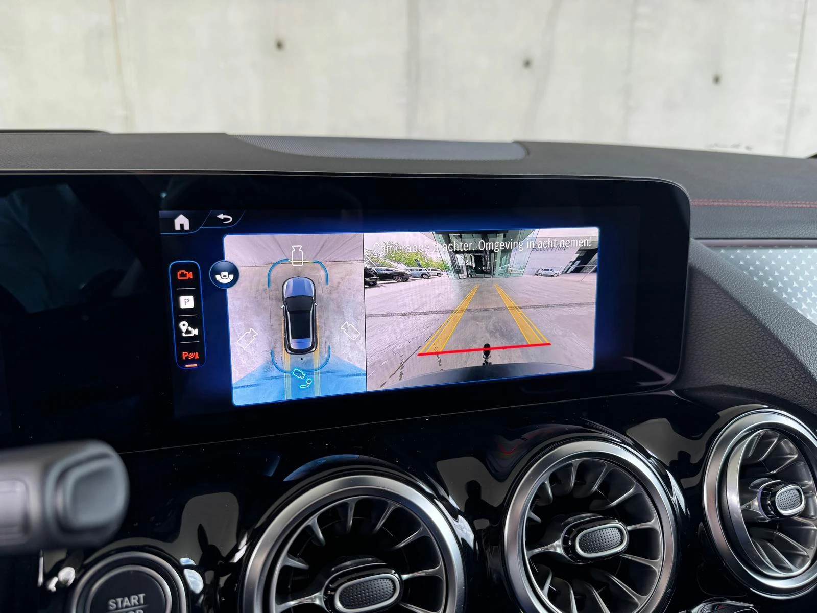 Mercedes-Benz-EQA-image-15
