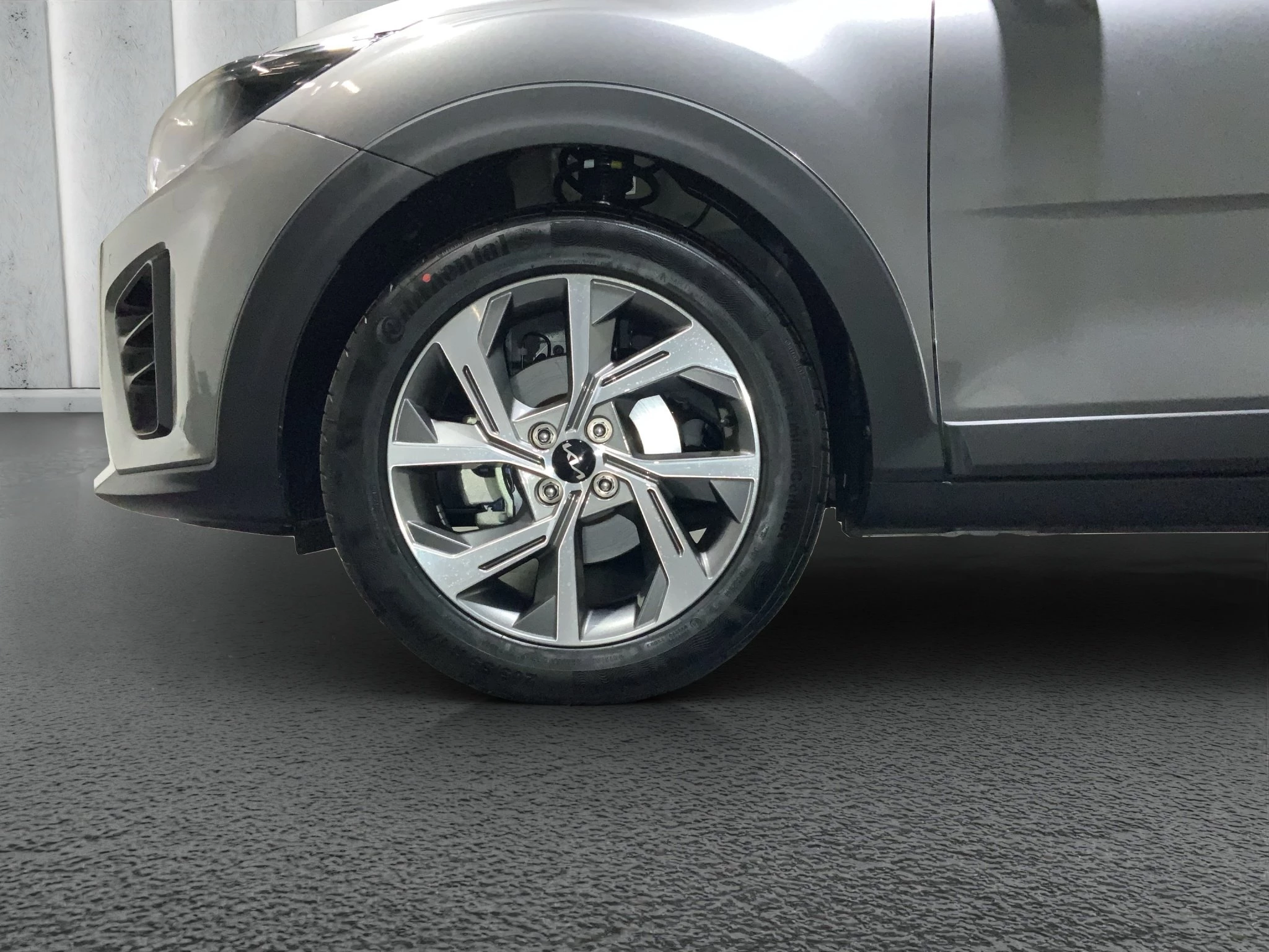 Kia Stonic GT-Line 1.0 T-GDI 100 48V DCT7 Sports Utility Vehicle. 74 kW. 5-türig