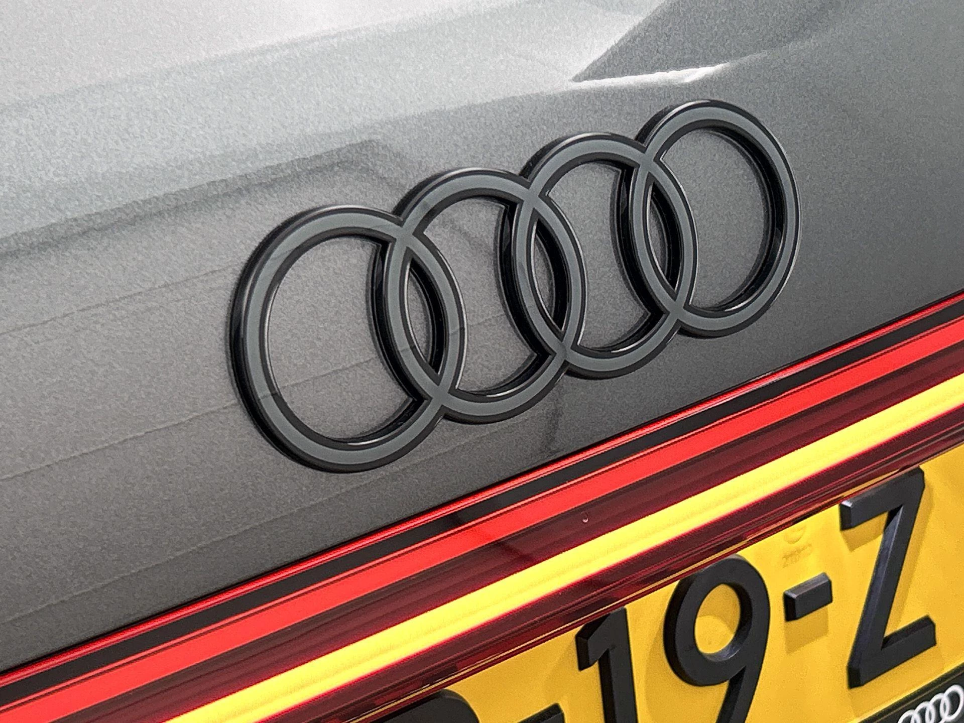 Audi Q5 Sportback 2.0 TFSI e-hybrid quattro S edition Competition