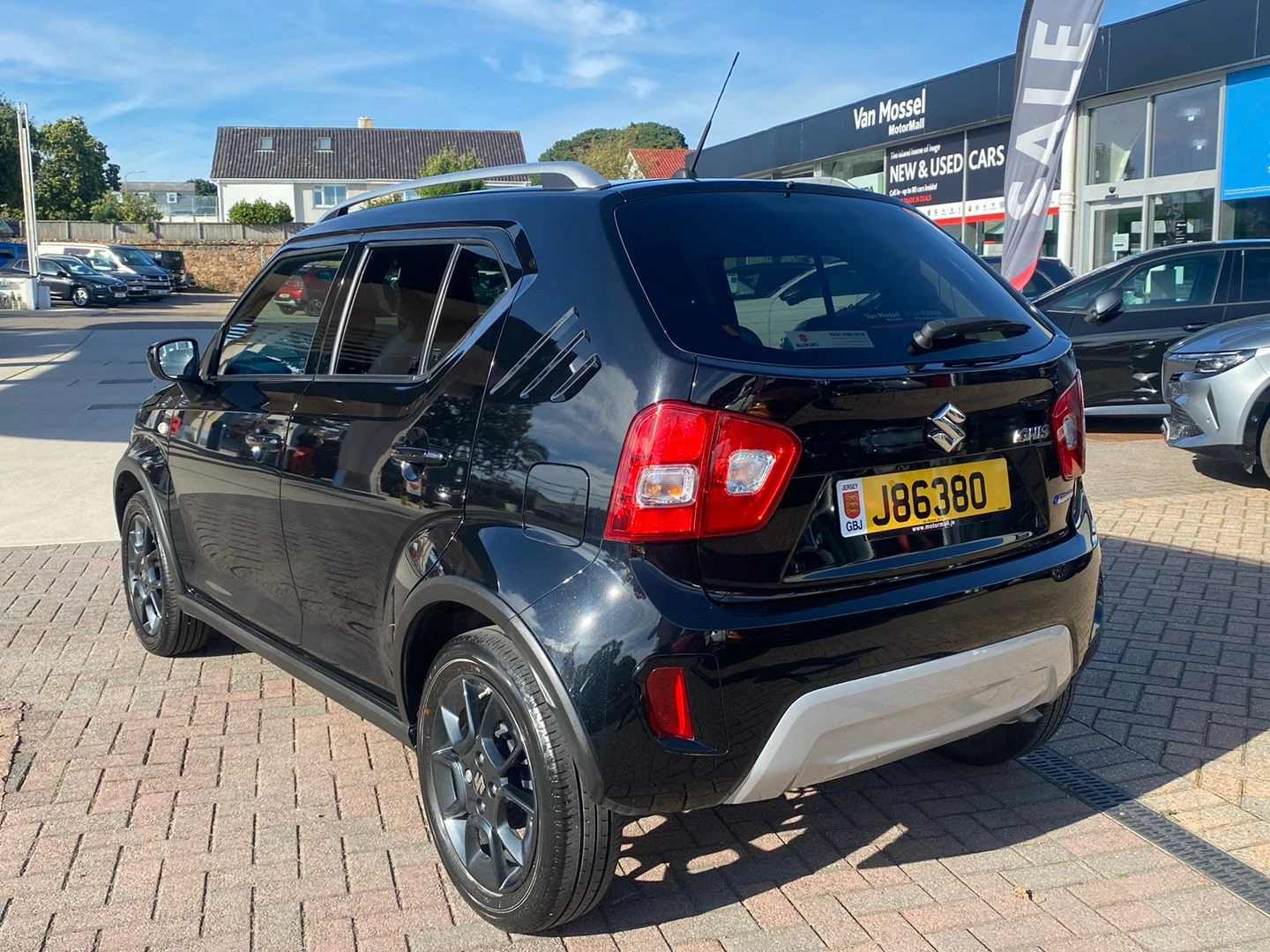 Ignis Deus 2枚 Suzuki Ignis 1.2 Dualjet 12V Hybrid SZ-T 5dr Used | Van Mossel