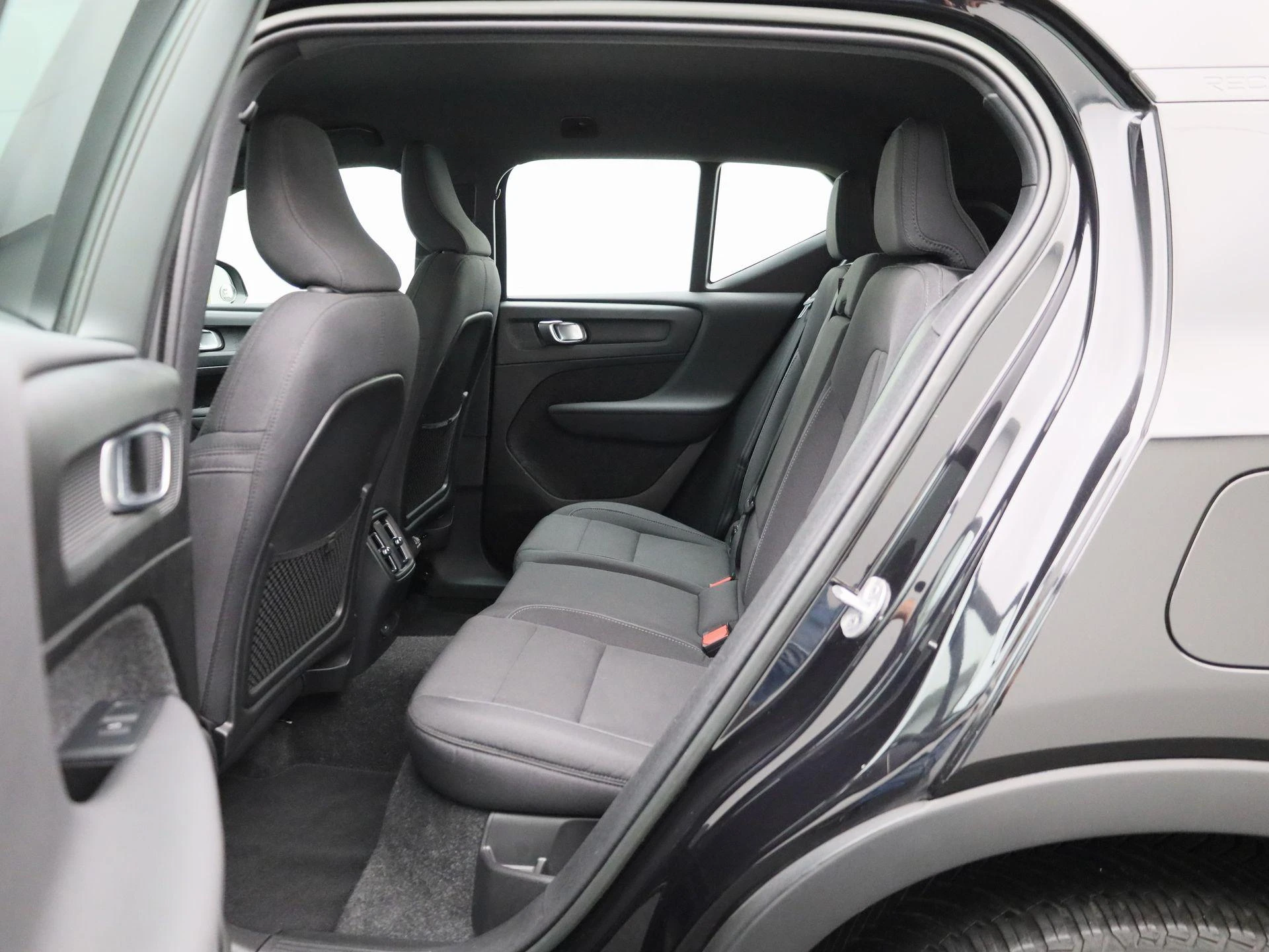 Volvo-XC40-image-9