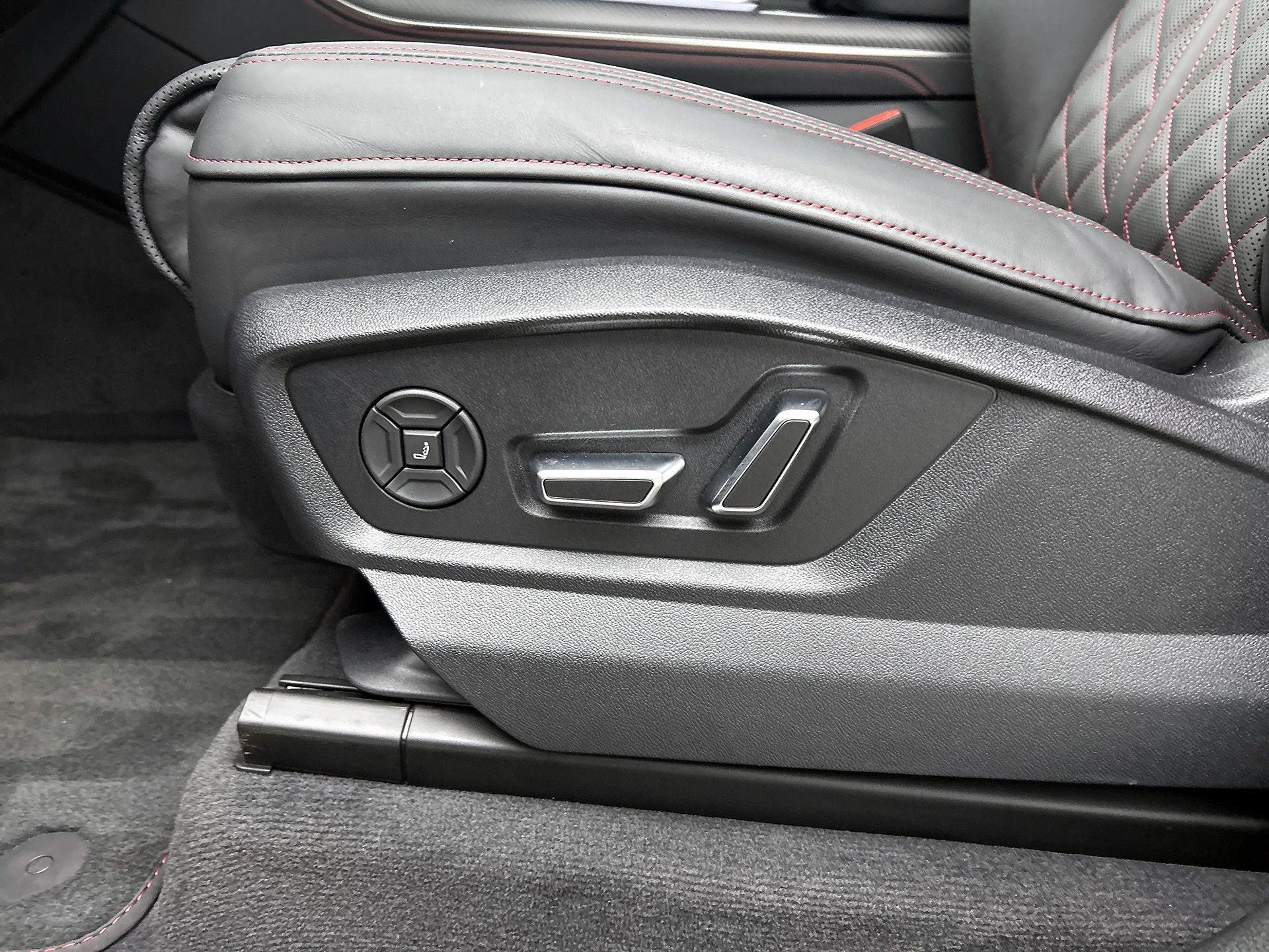 Audi-Q8-image-13