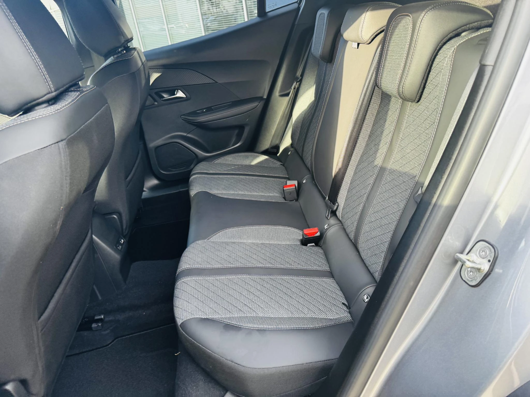 Peugeot-2008-image-21