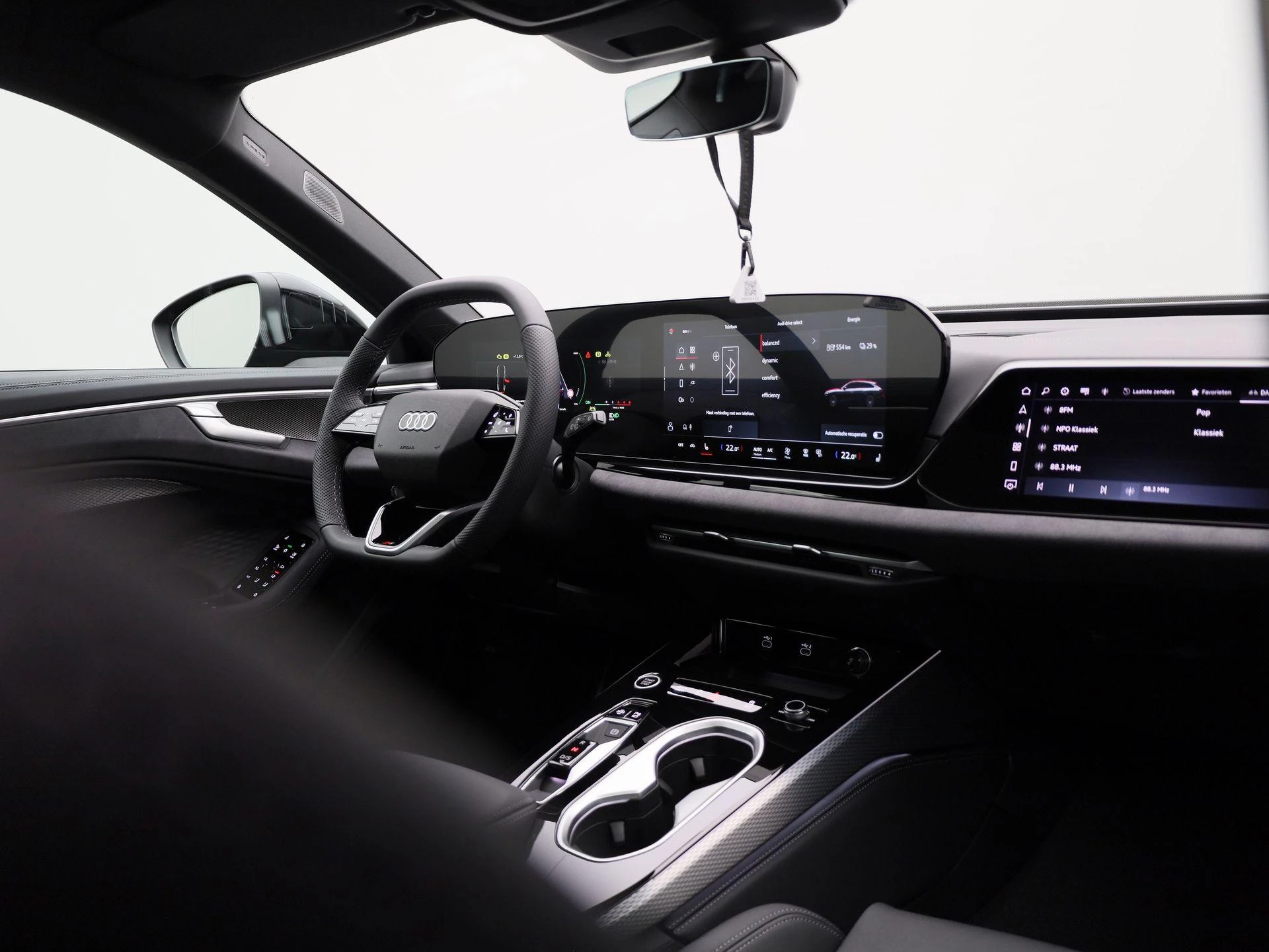 Audi A6 Avant 2.0 e-hybrid quattro S edition 299 PK