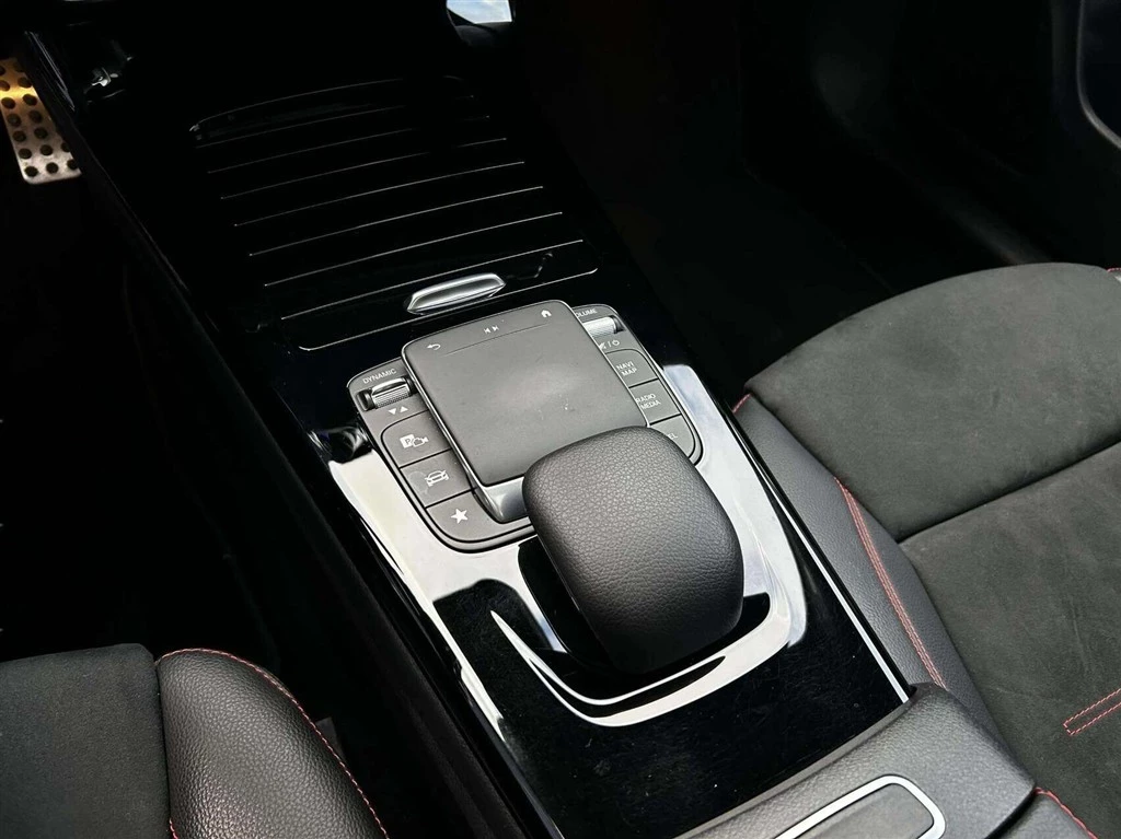 Mercedes-Benz CLA CLA250 e Shooting Brake 1,3 Plugin-hybrid AMG Line 8G-DCT 218HK Stc 8g Aut.