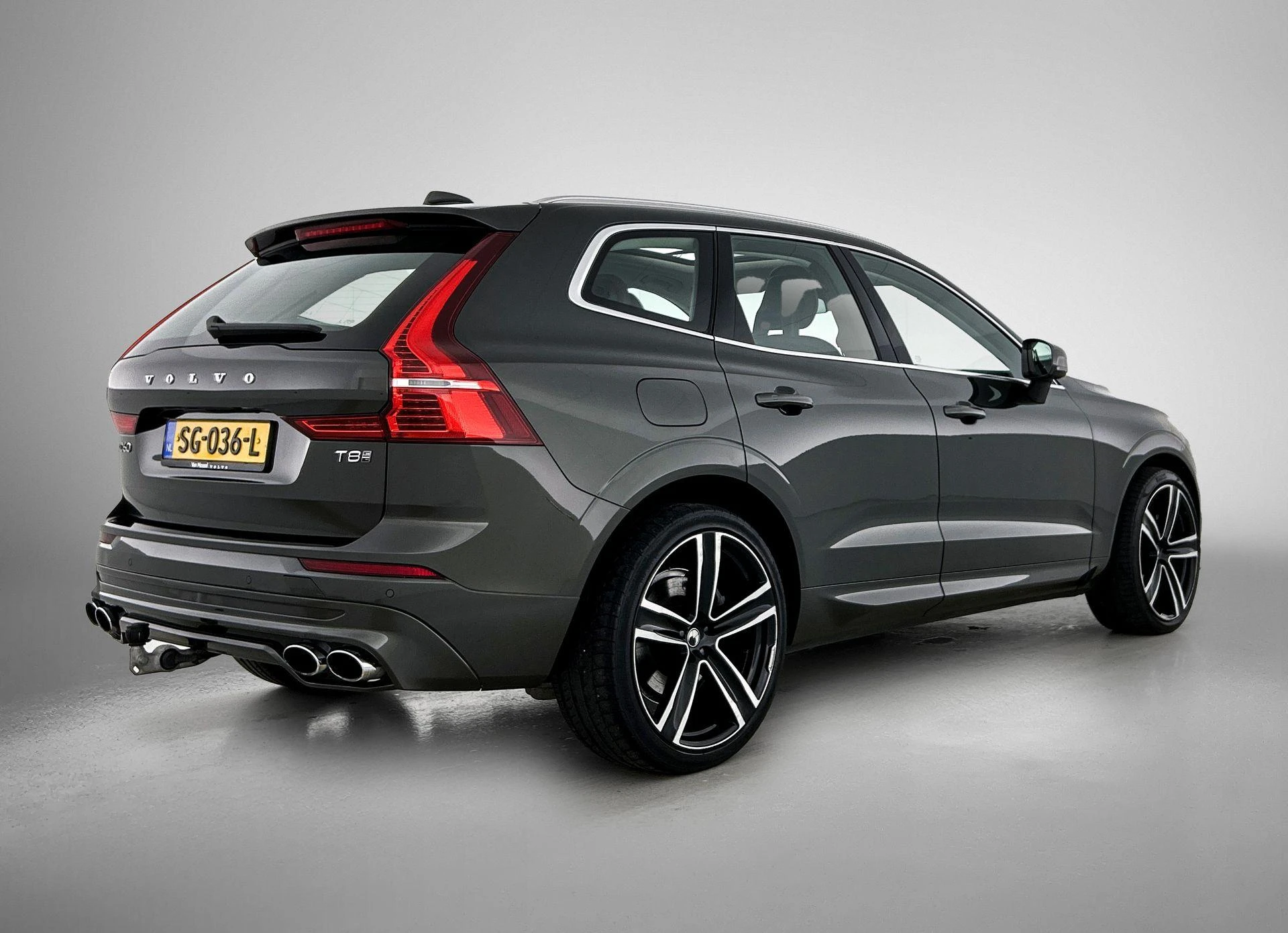 Volvo-XC60-image-3