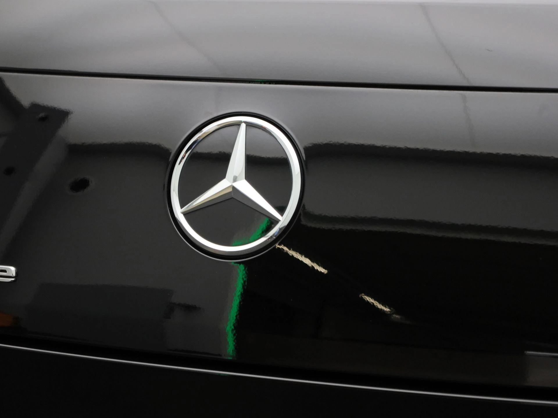 Mercedes-Benz-CLA-image-44
