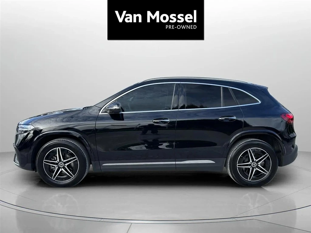 Mercedes-Benz-EQA-image-7