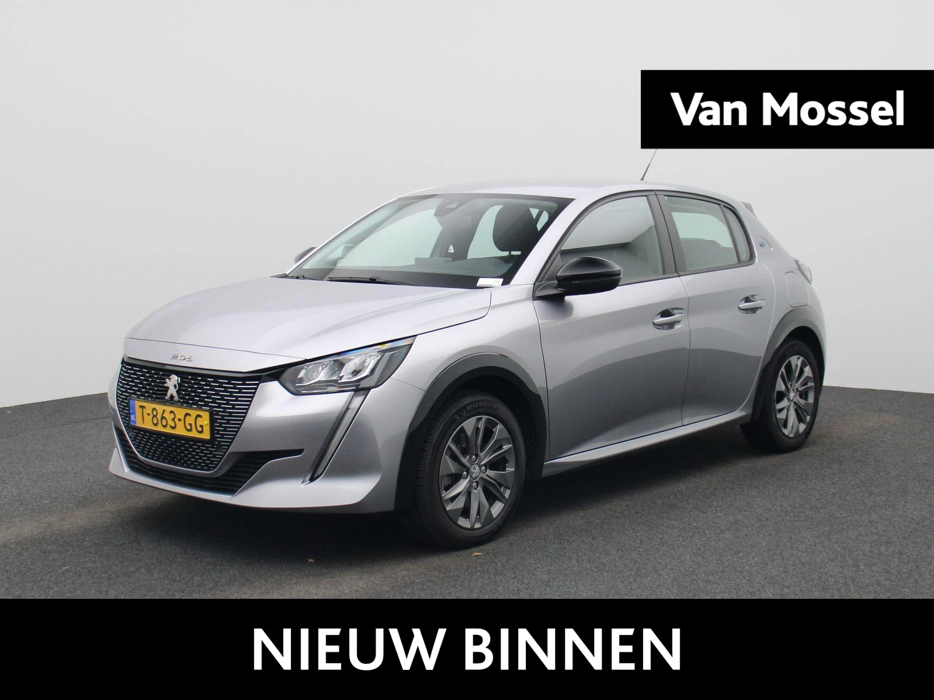 Peugeot-e-208-image-0