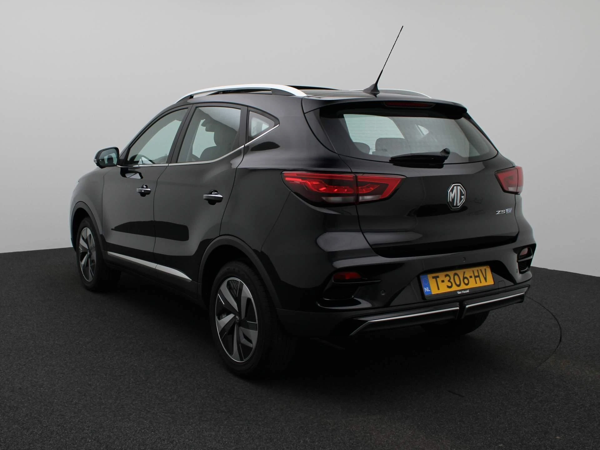 MG ZS EV MG EV Standard Range Luxury 50 kWh