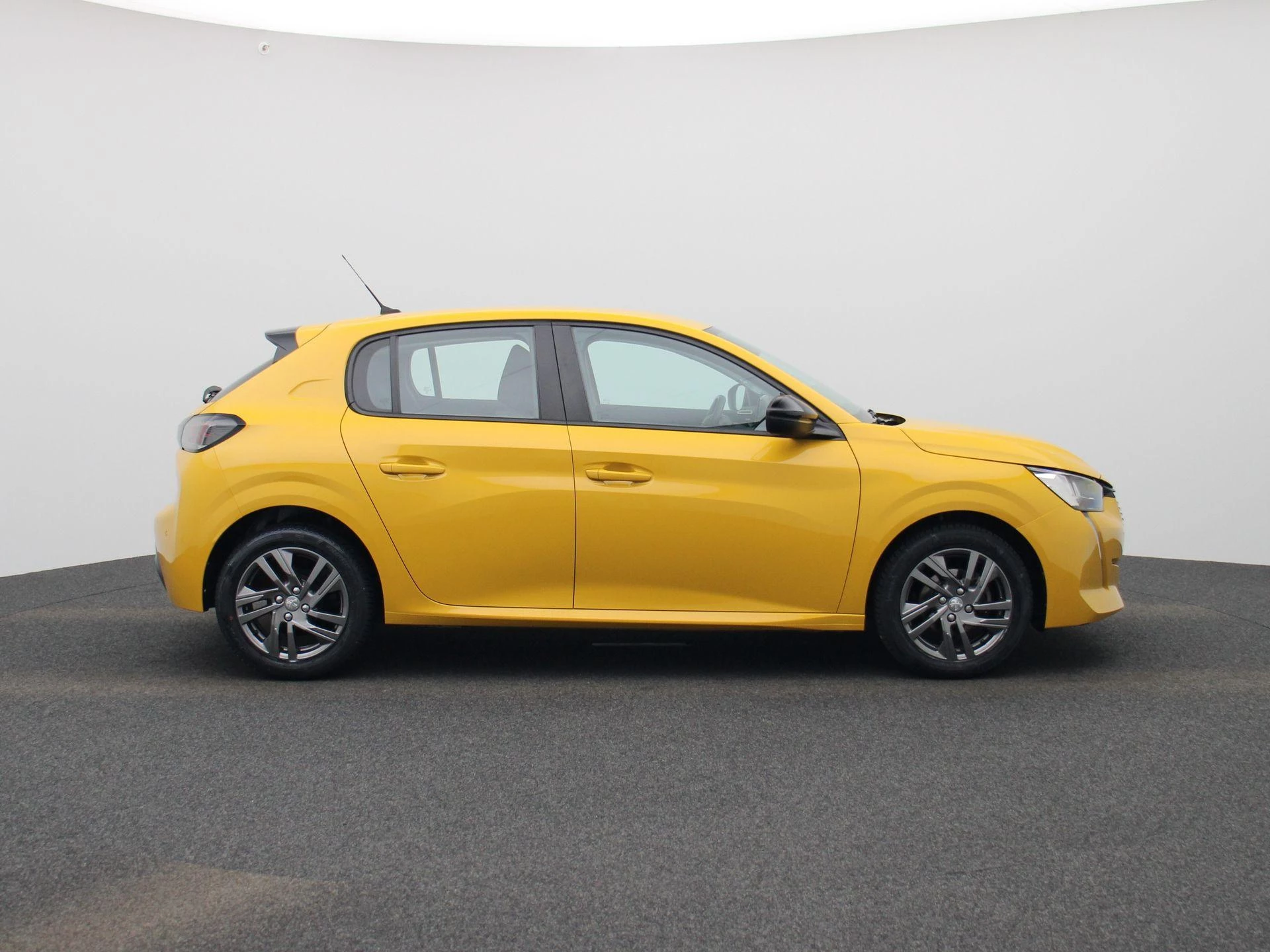 Peugeot-208-image-5