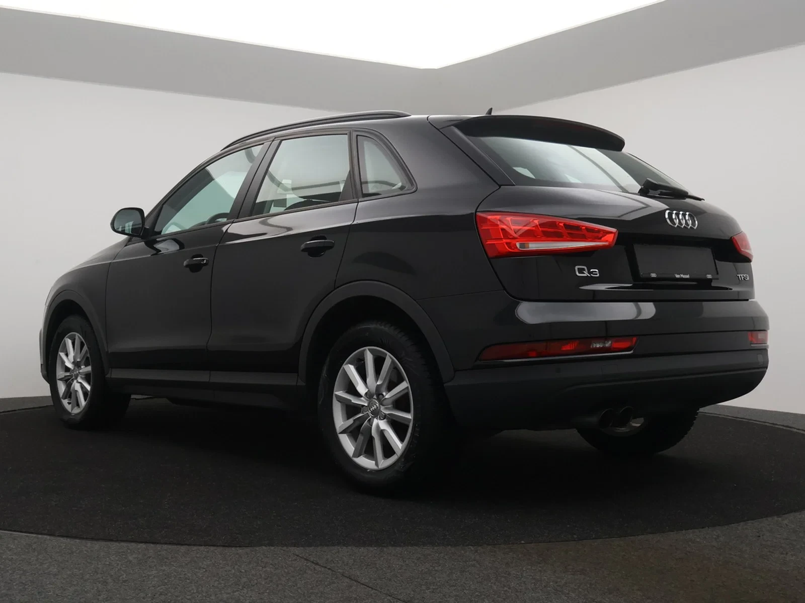 Audi Q3 Audi Q3 1.4TFSI 150PK *AUTOMAAT*LEDER*CRUISE*NAVI*PDC*ZETELVERWARMING*AIRCO*...*
