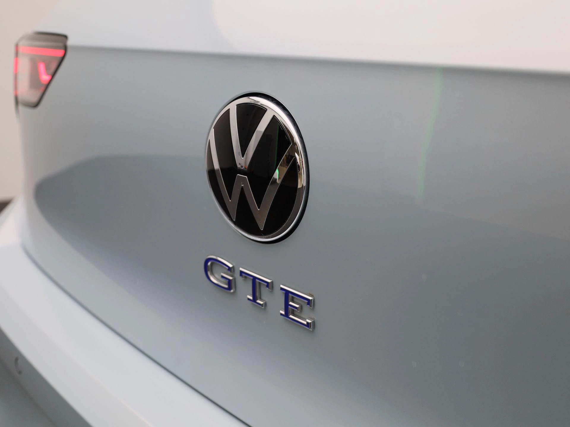 Volkswagen-Golf-image-35