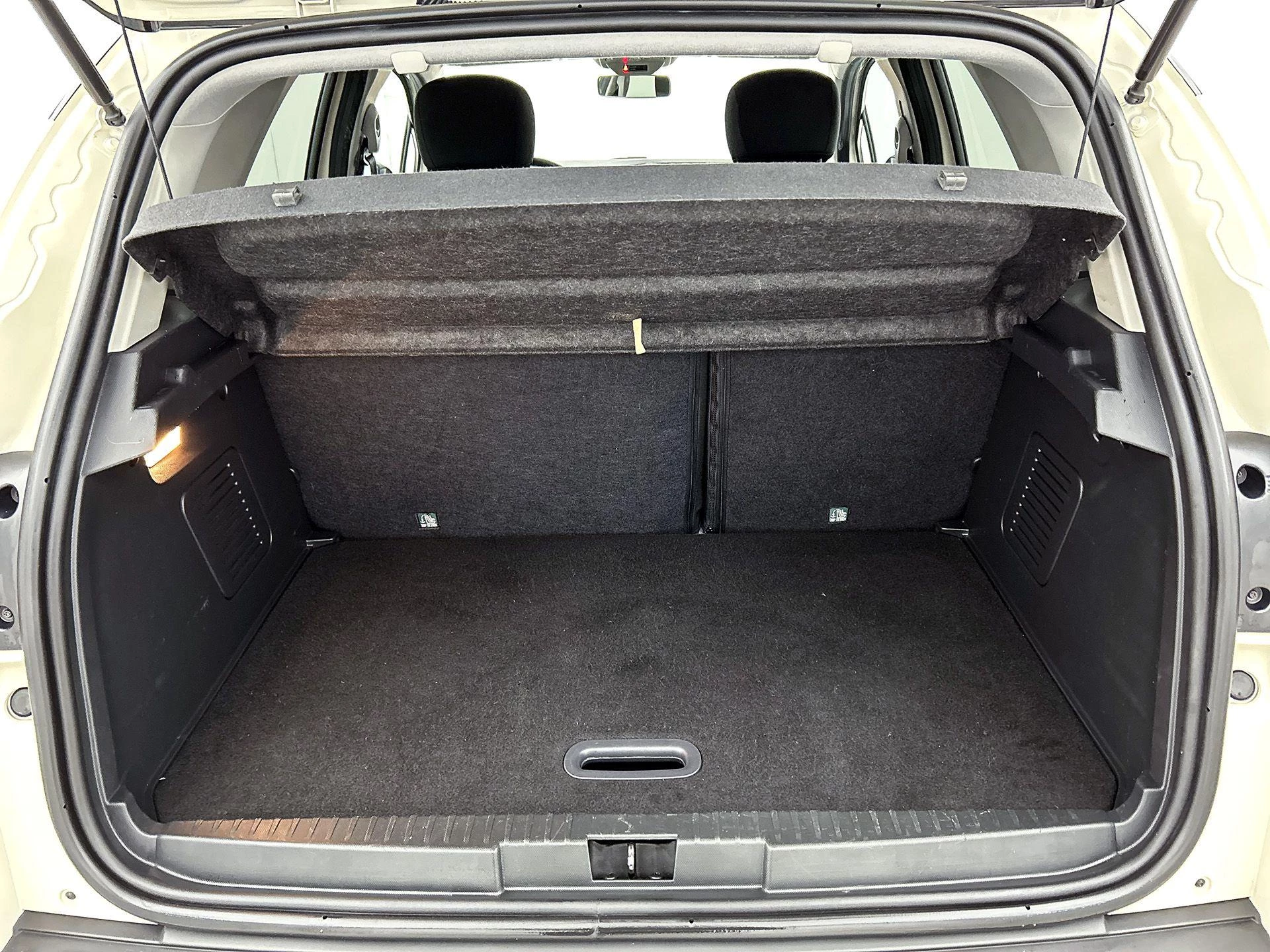 Renault-Captur-image-14