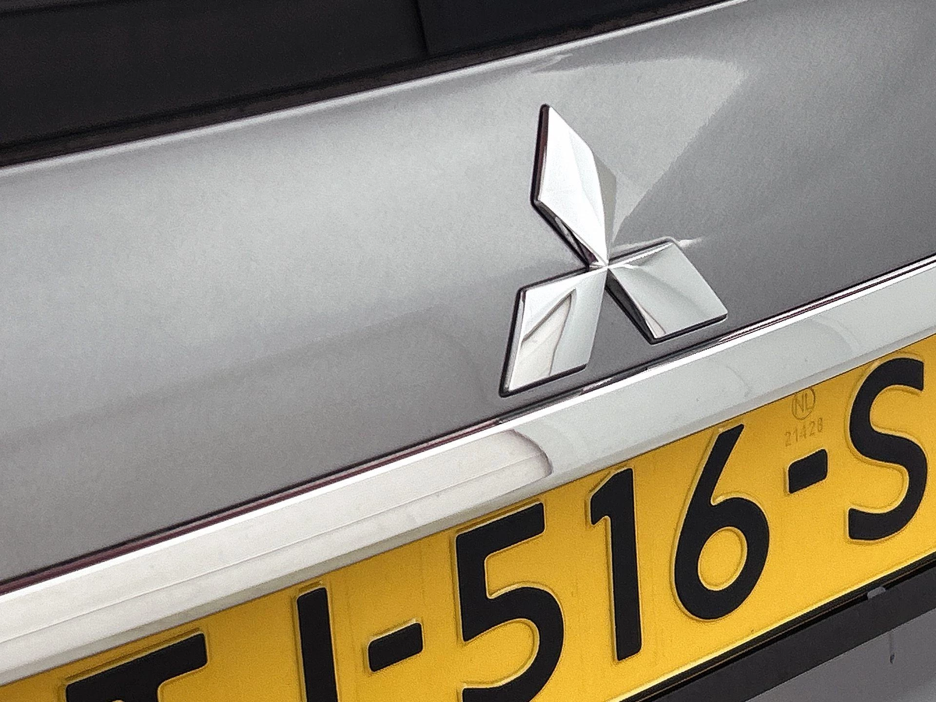 Mitsubishi-Eclipse Cross-image-26