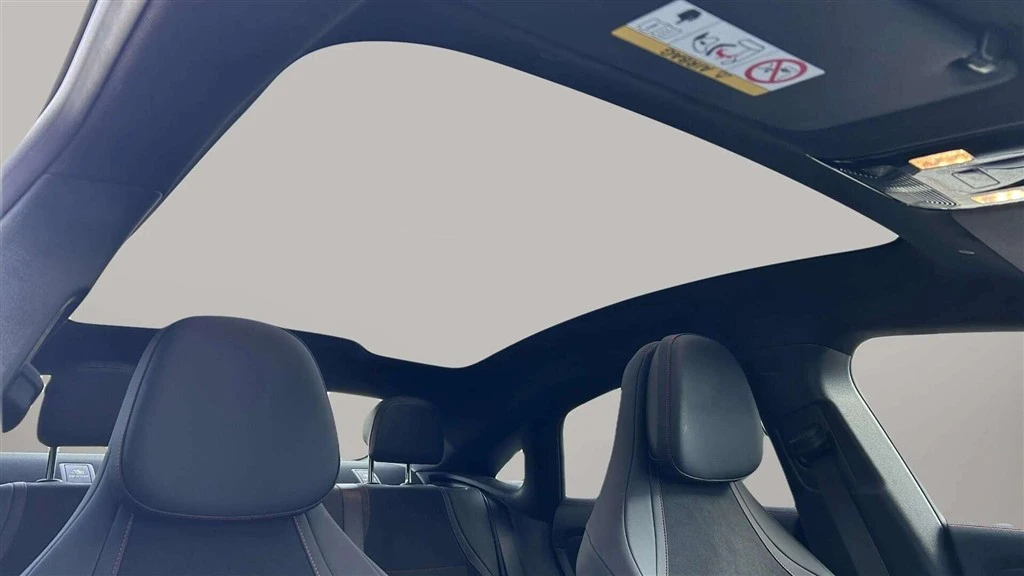 Mercedes-Benz-CLA-image-21