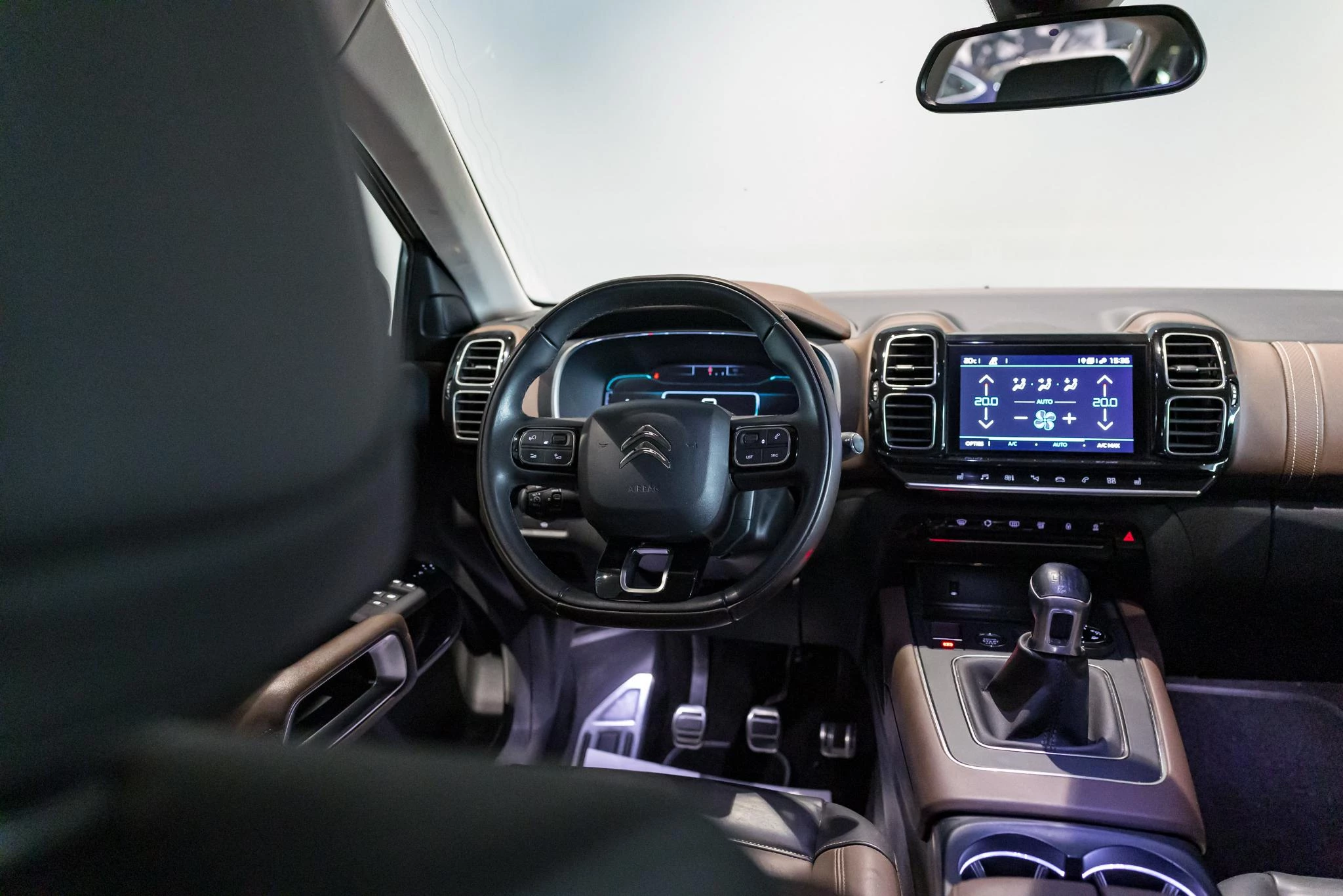 Citroën-C5 Aircross-image-17