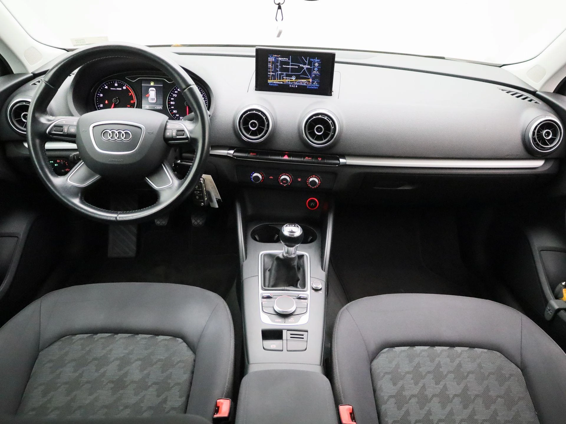 Audi-A3-image-8