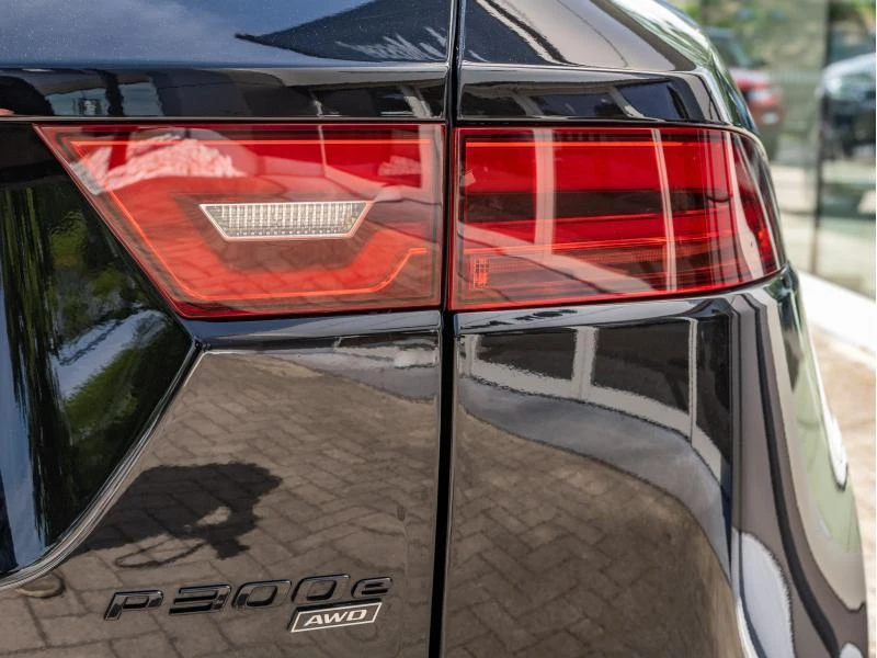 Jaguar-E-PACE-image-28