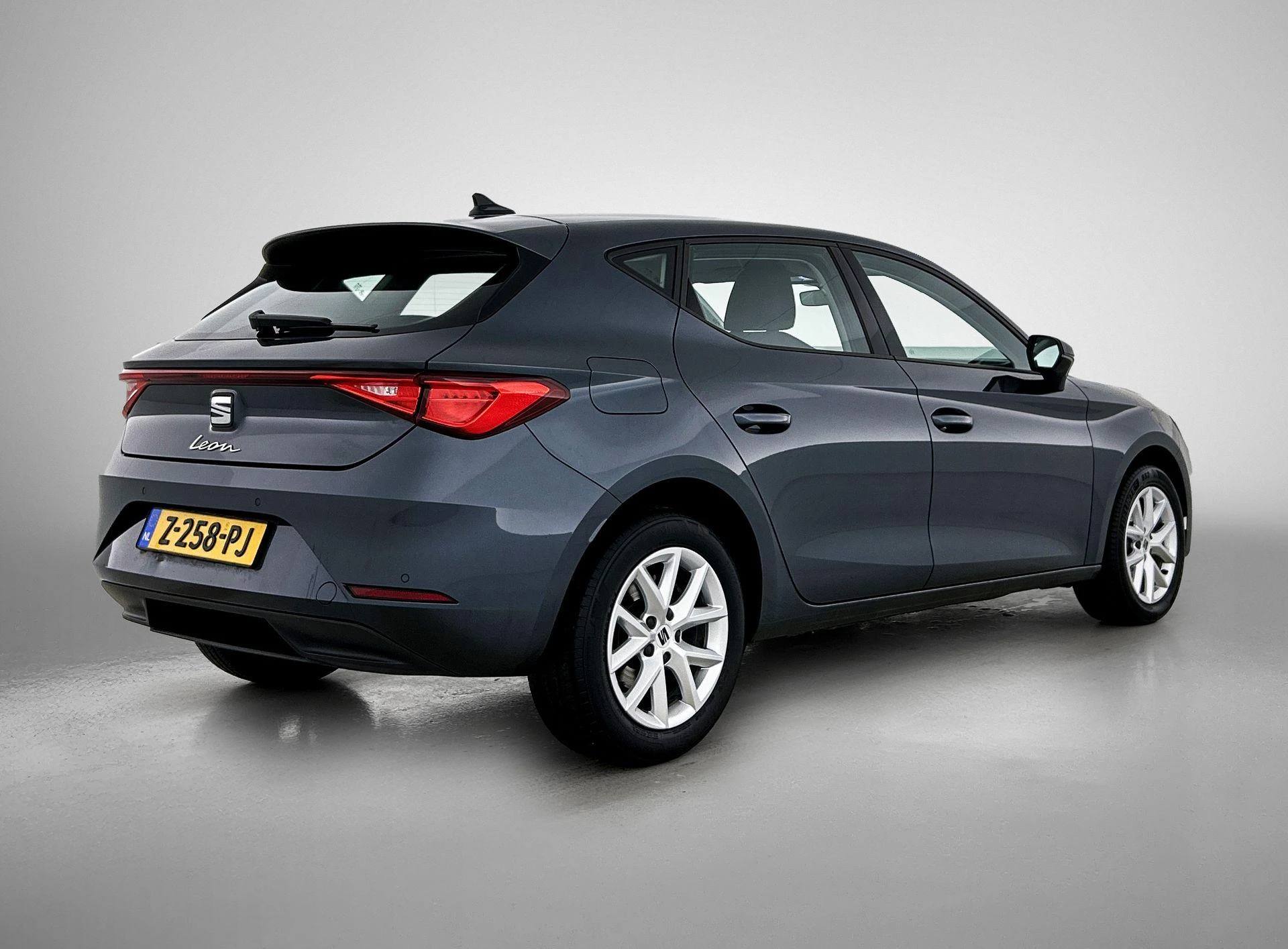 SEAT-Leon-image-3