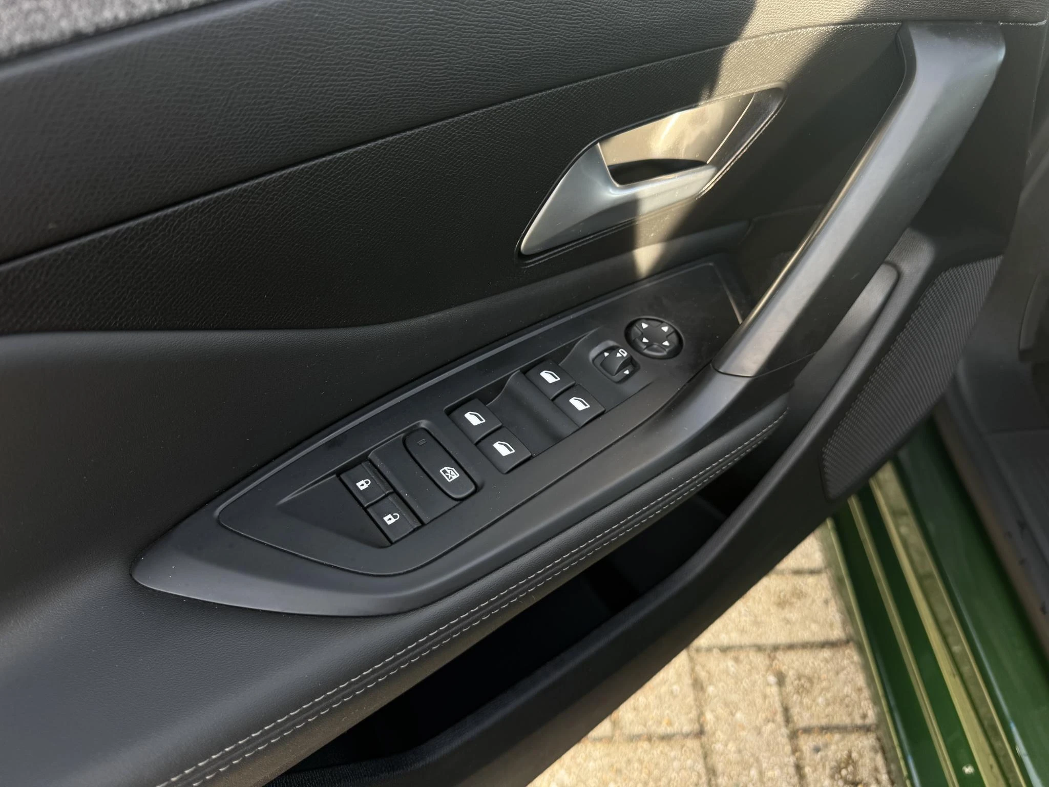 Peugeot-308-image-9