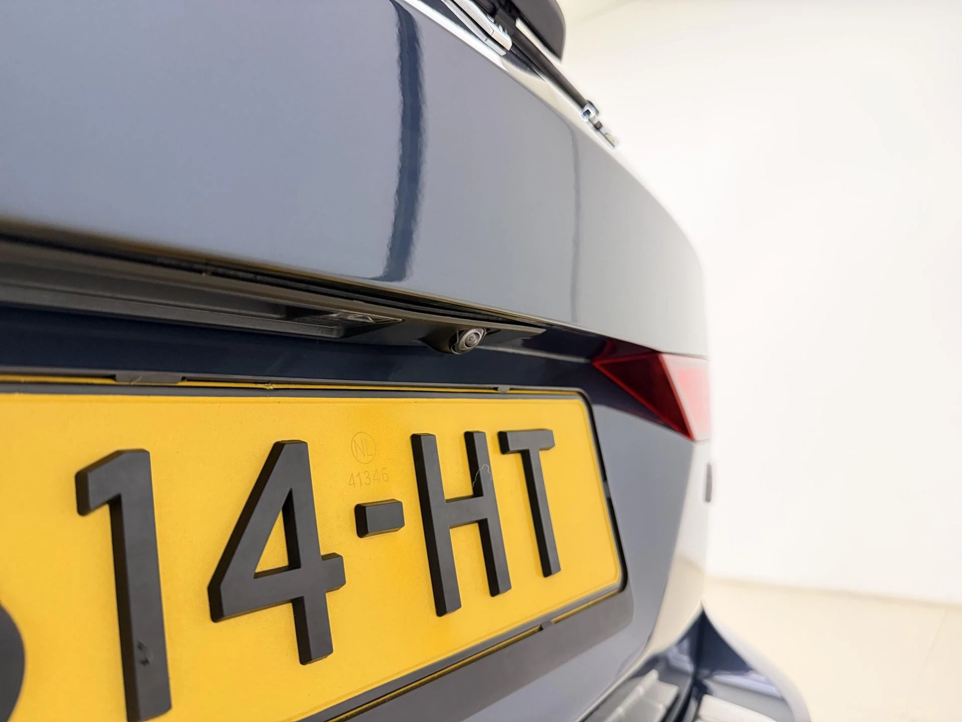 Volvo V60 2.0 T6 Plug-in hybrid AWD Essential Bright