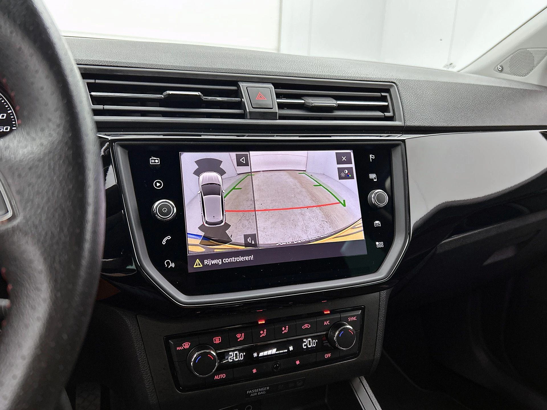 SEAT-Ibiza-image-12