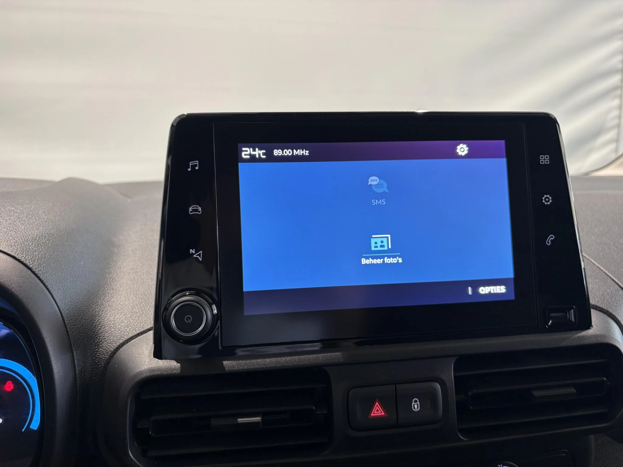 Citroën-ë-Berlingo-image-15