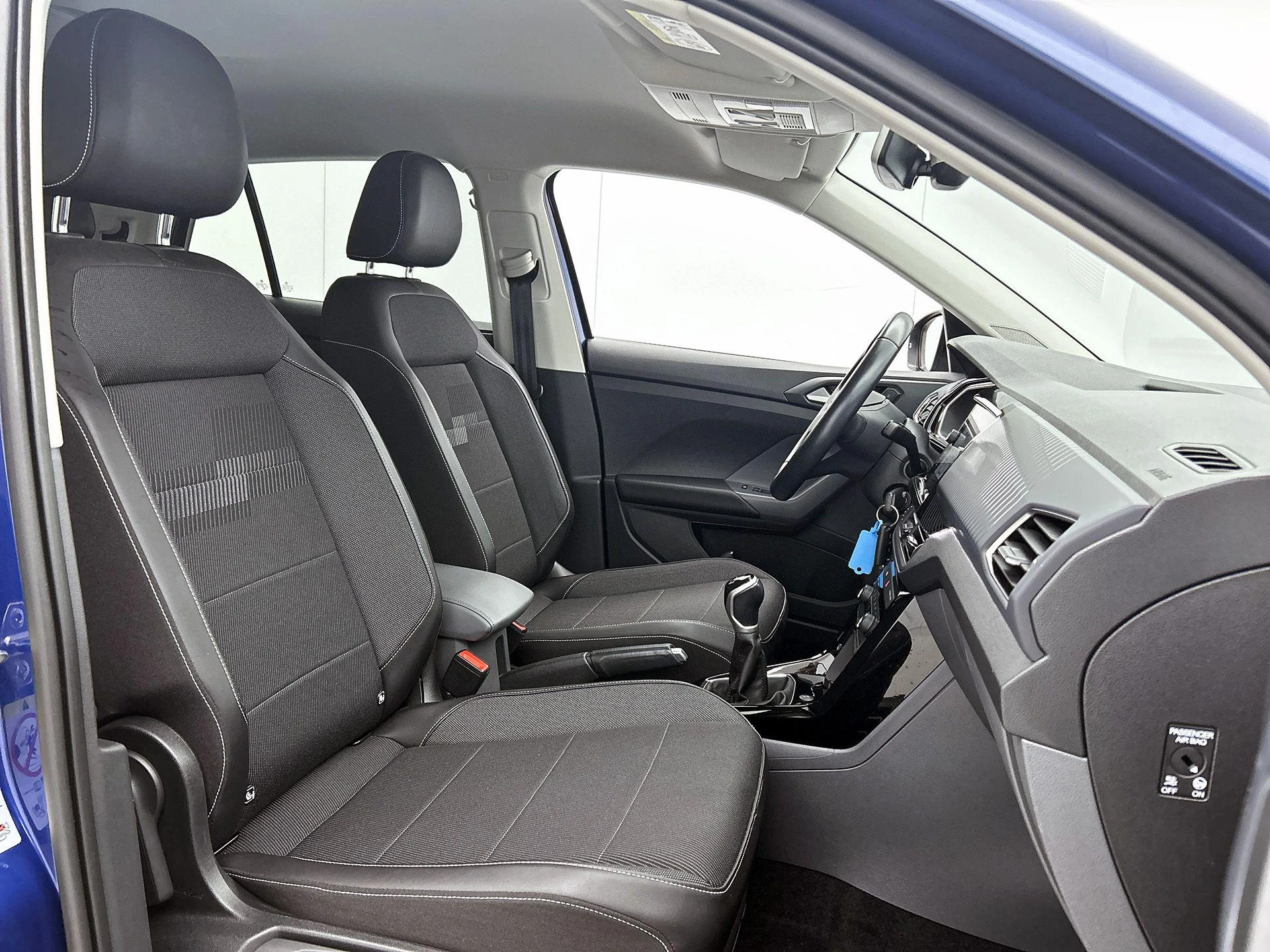 Volkswagen-T-Cross-image-36