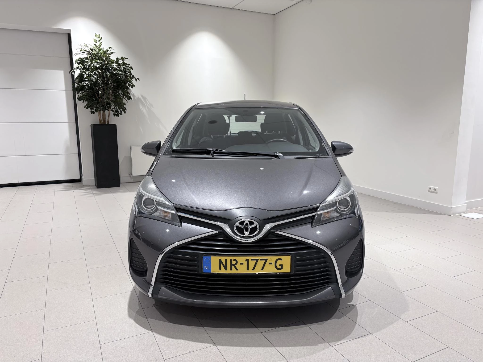 Toyota-Yaris-image-7