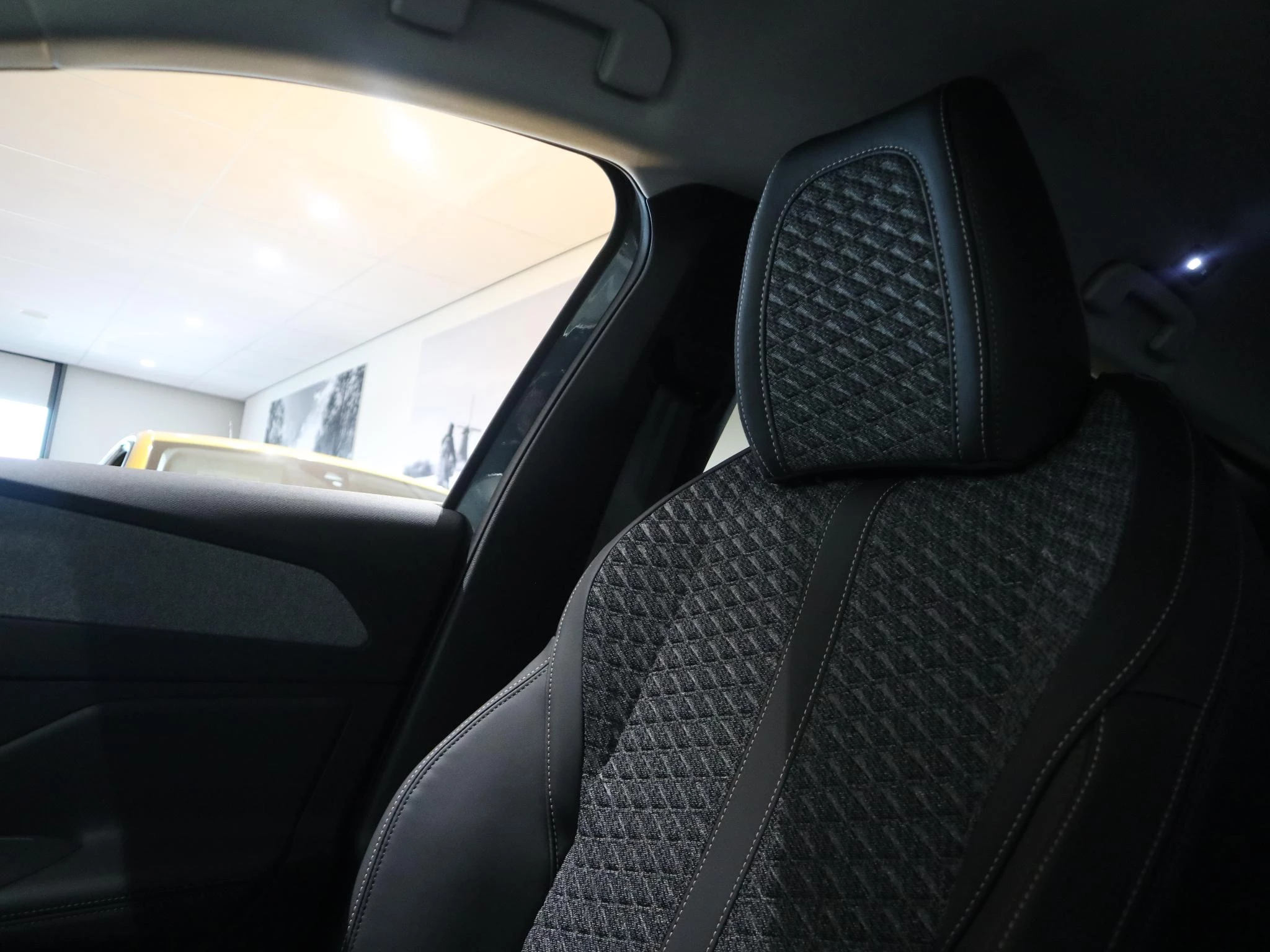 Peugeot-308-image-31