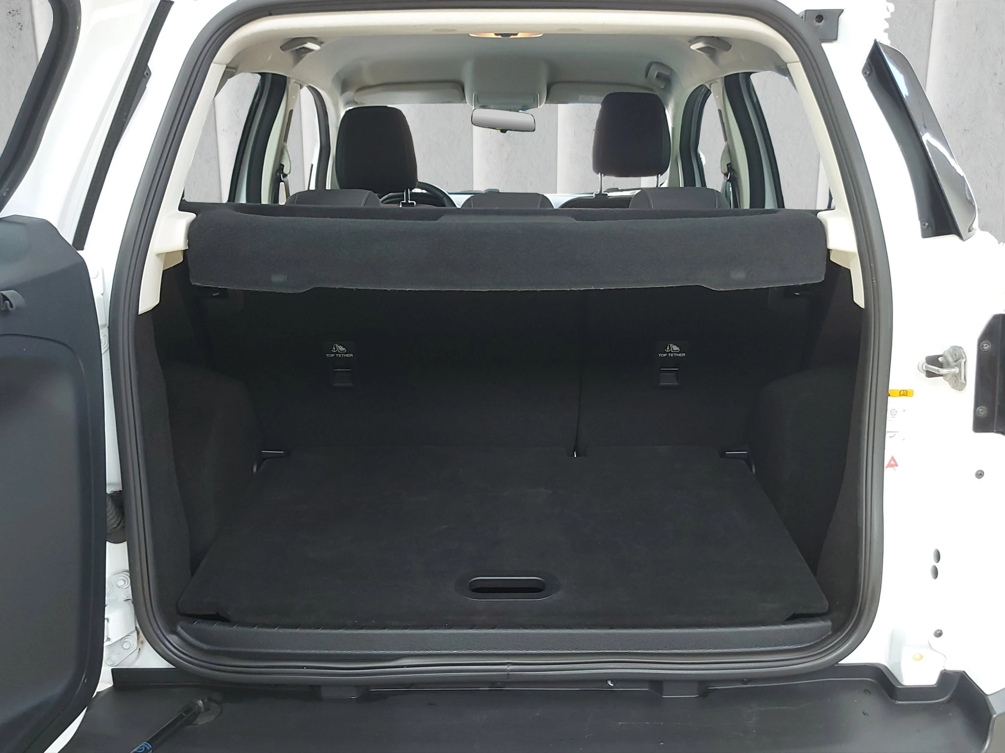 Ford-EcoSport-image-17