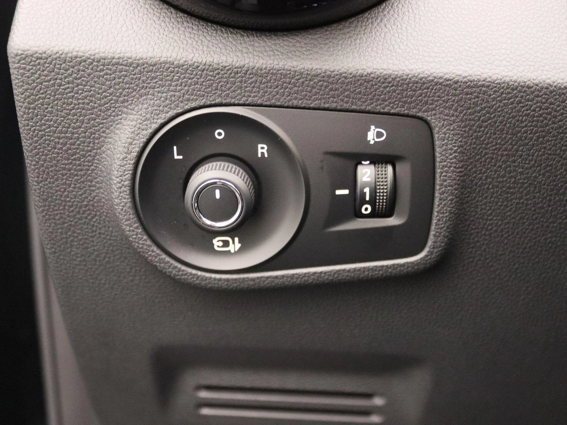 MG-ZS EV-image-20