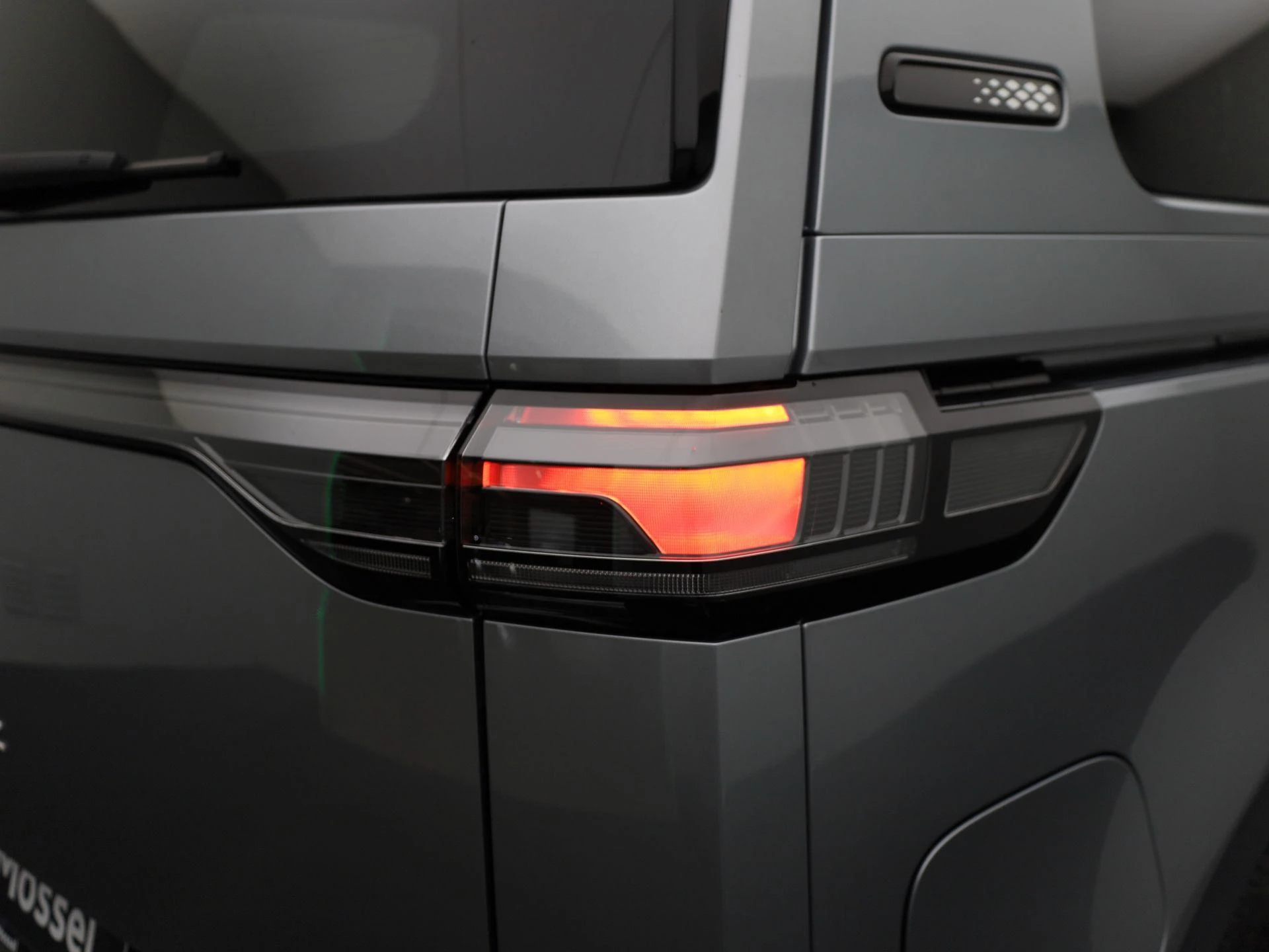 Volkswagen-ID. Buzz-image-37