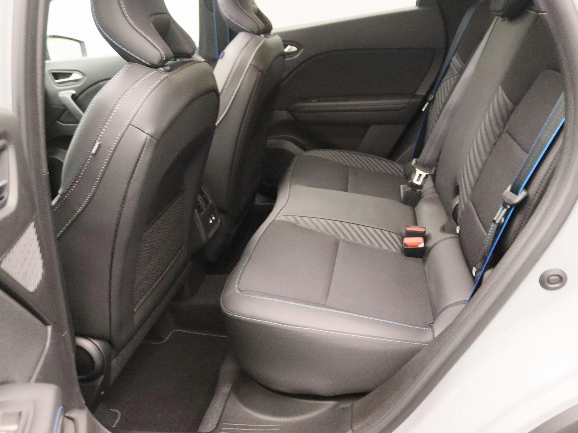 Renault-Captur-image-13