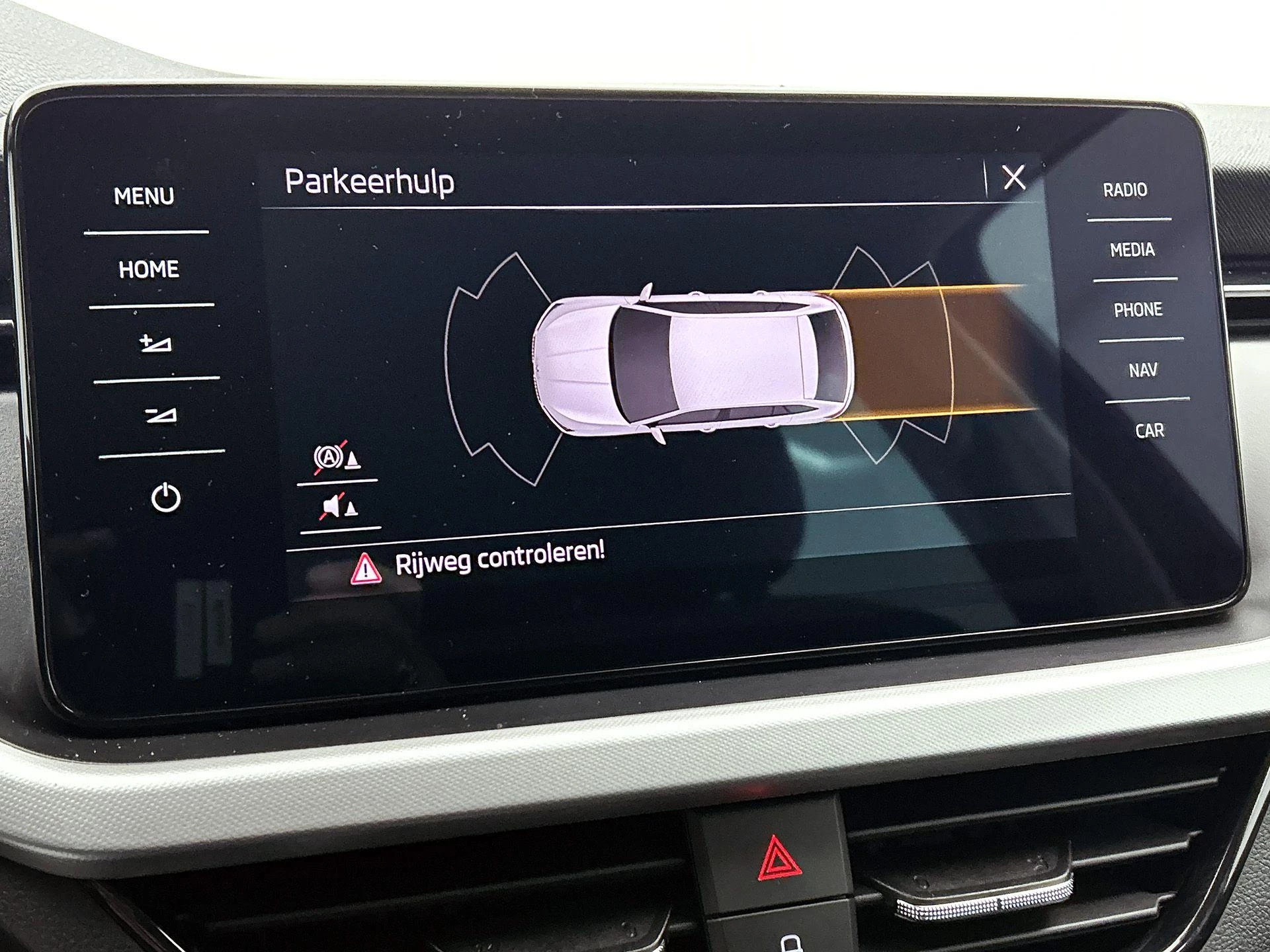 Škoda-Scala-image-17