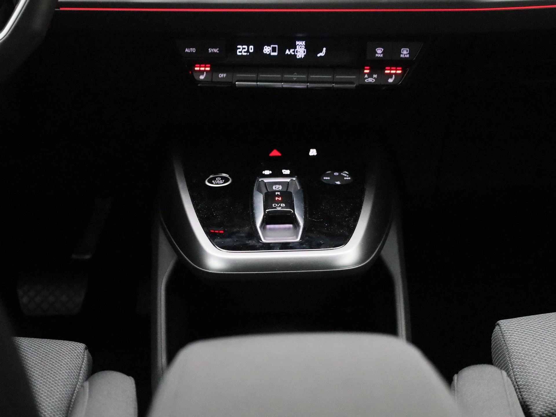 Audi-Q4 e-tron-image-33