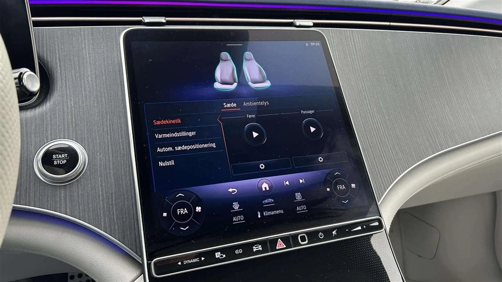 Mercedes-Benz-EQE-image-17