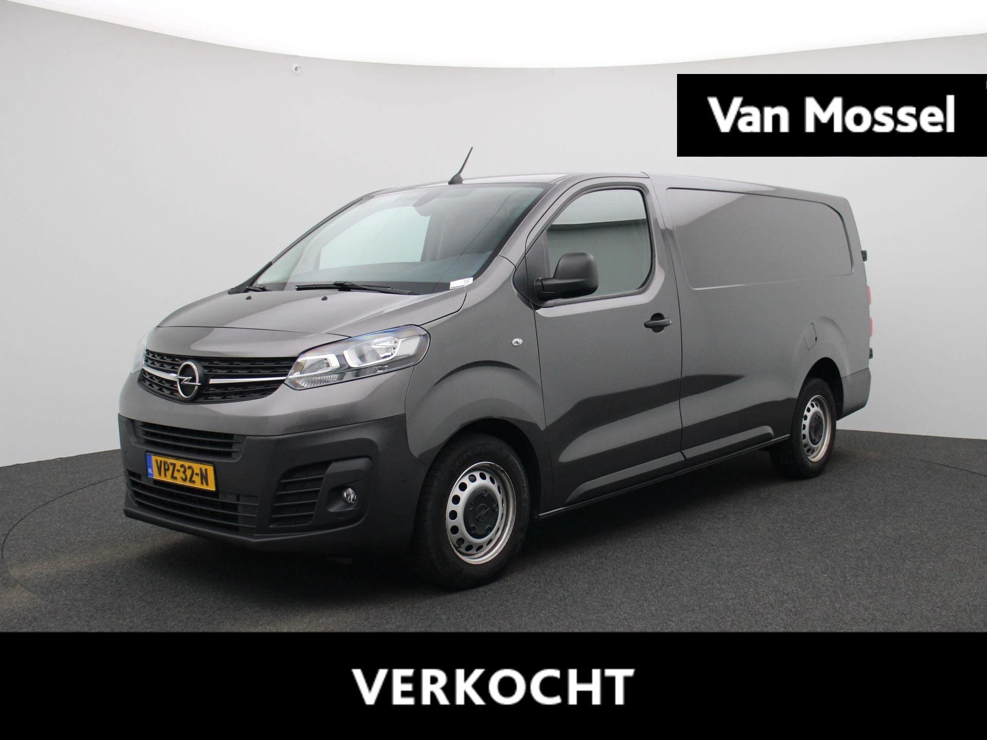 Opel-Vivaro-image-0