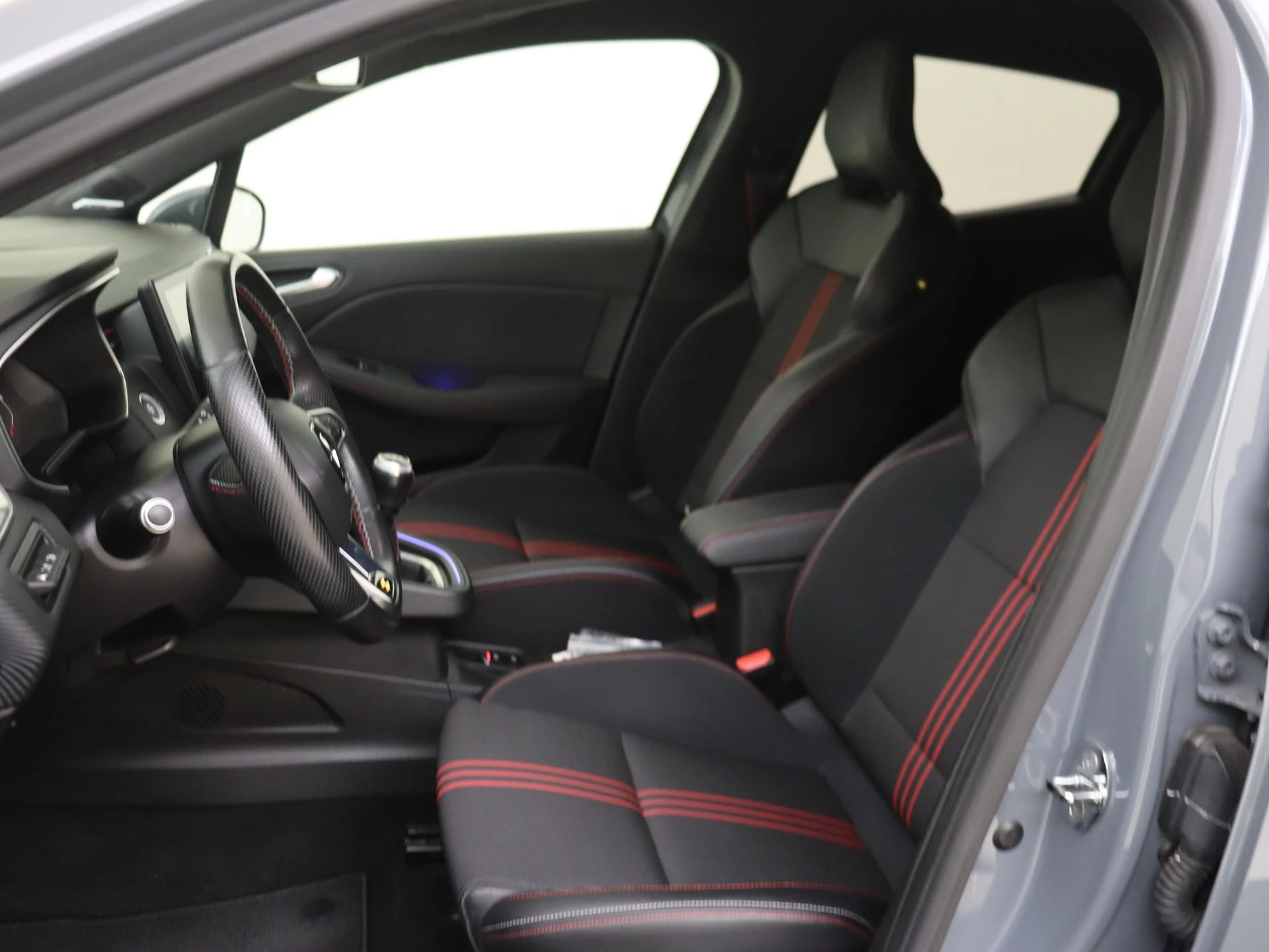 Renault-Clio-image-10