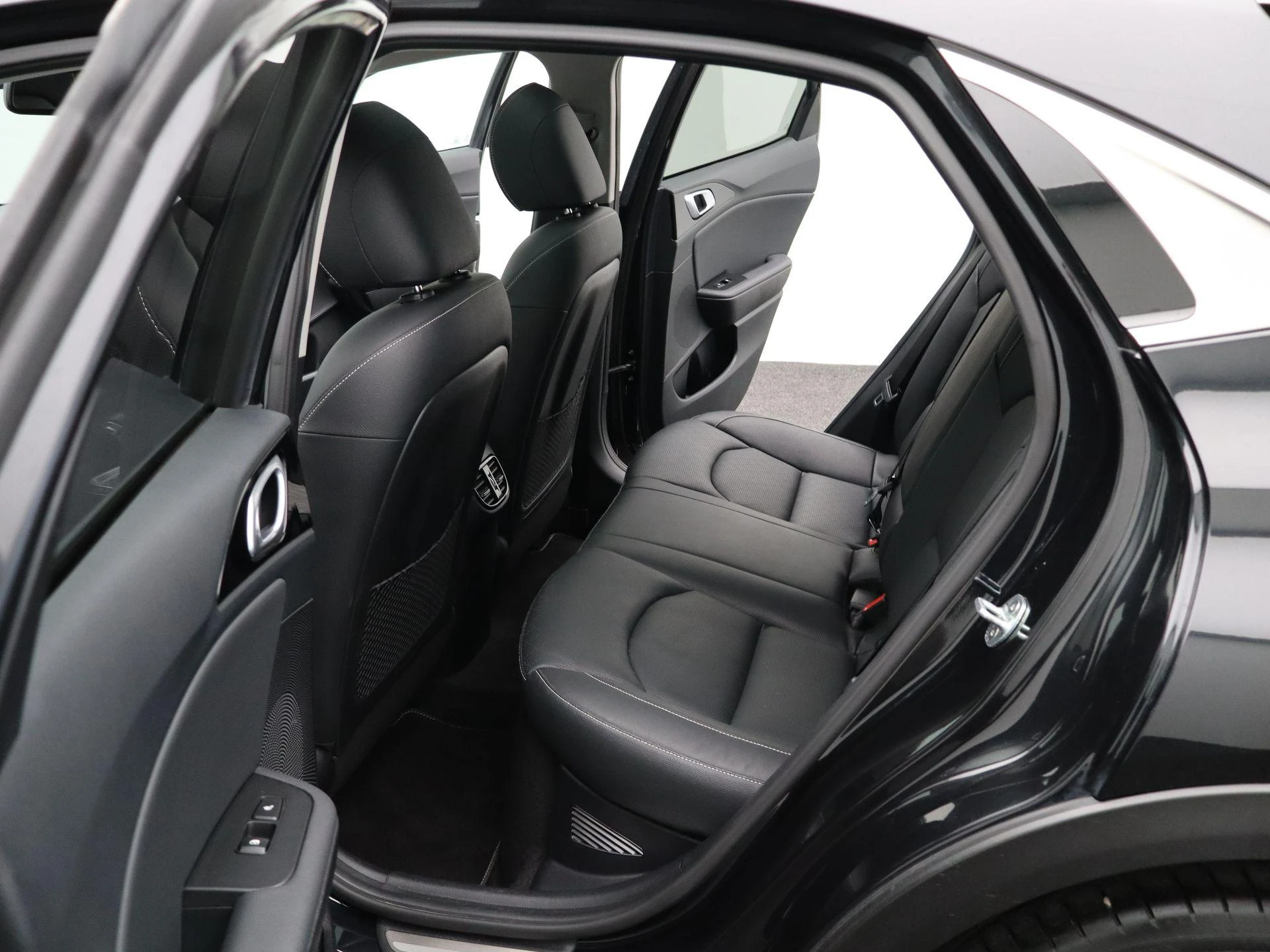 Kia-XCeed-image-11